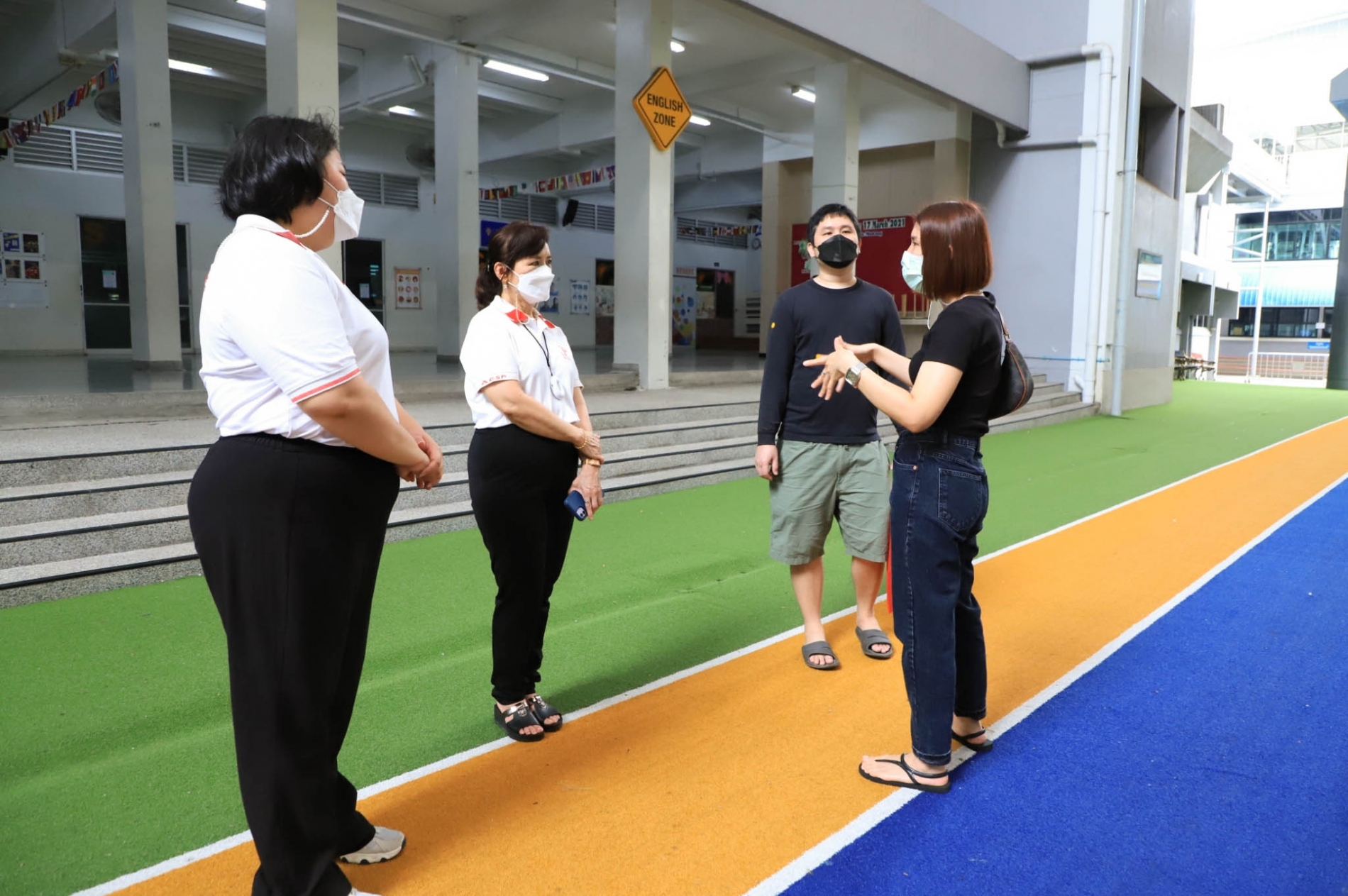 LINE_ALBUM_20-09-21_210921_34