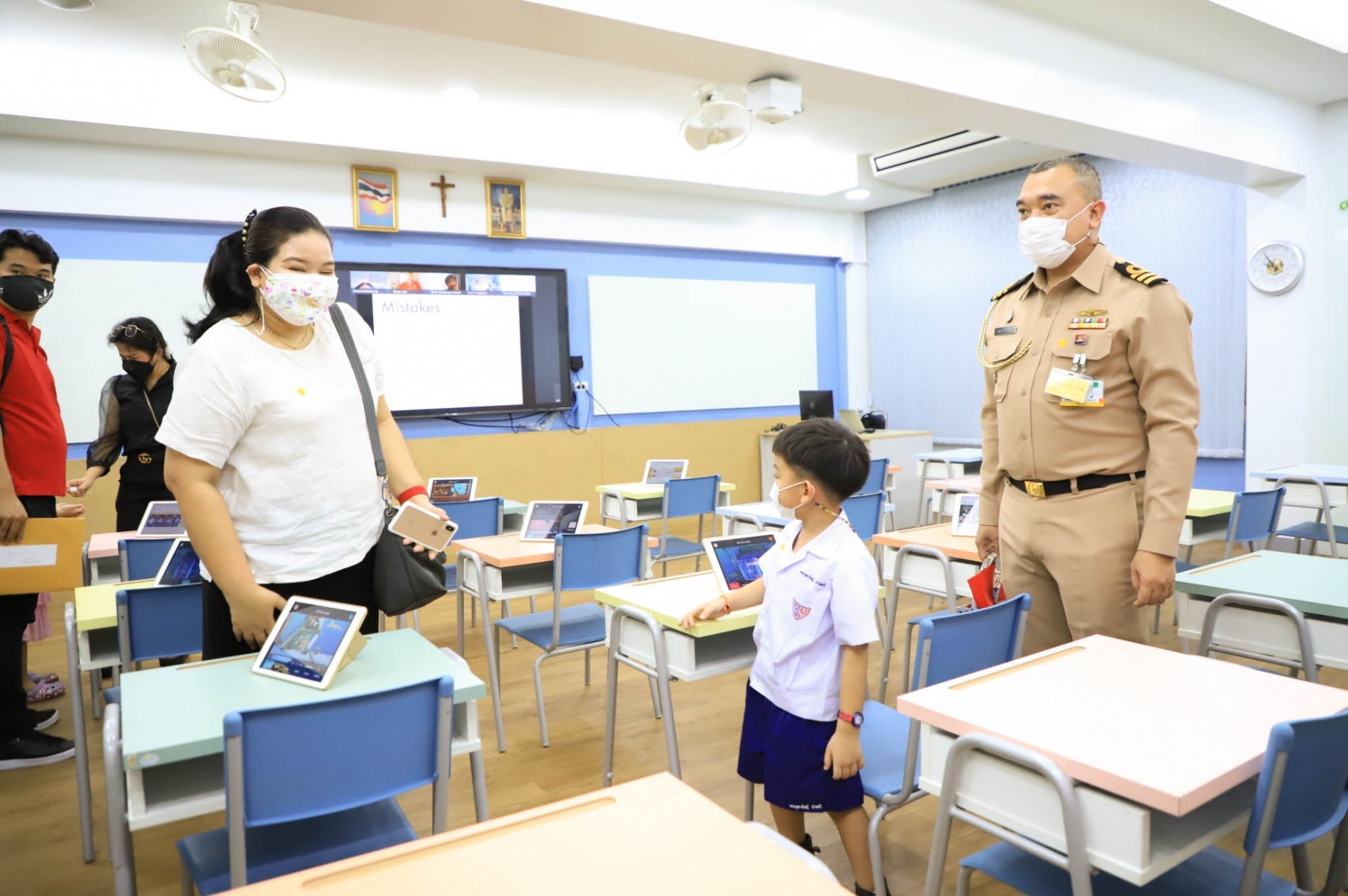 LINE_ALBUM_20-09-21_210921_39