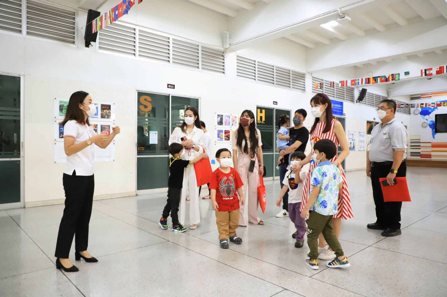 LINE_ALBUM_20-09-21_210921_50
