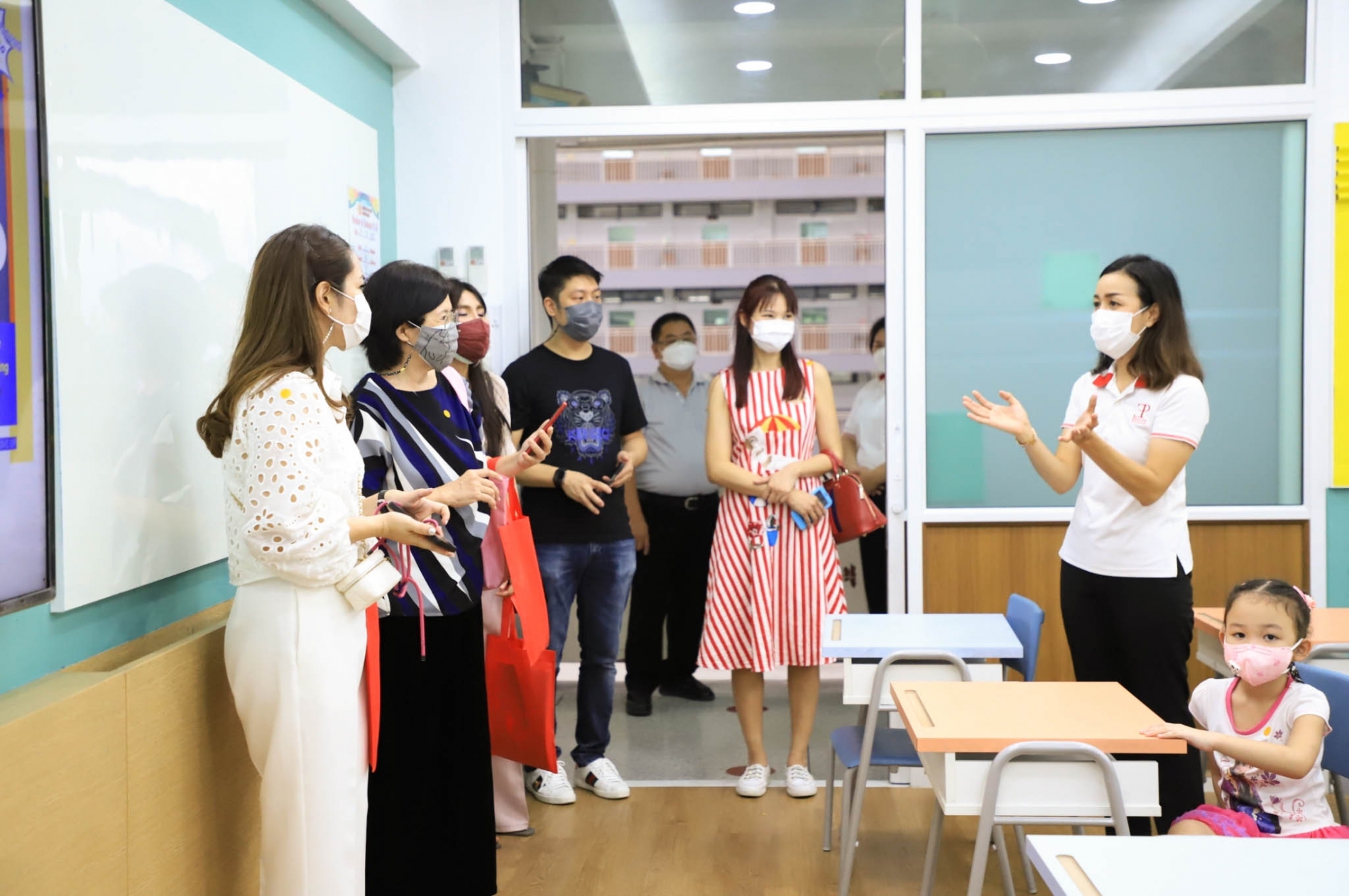 LINE_ALBUM_20-09-21_210921_59
