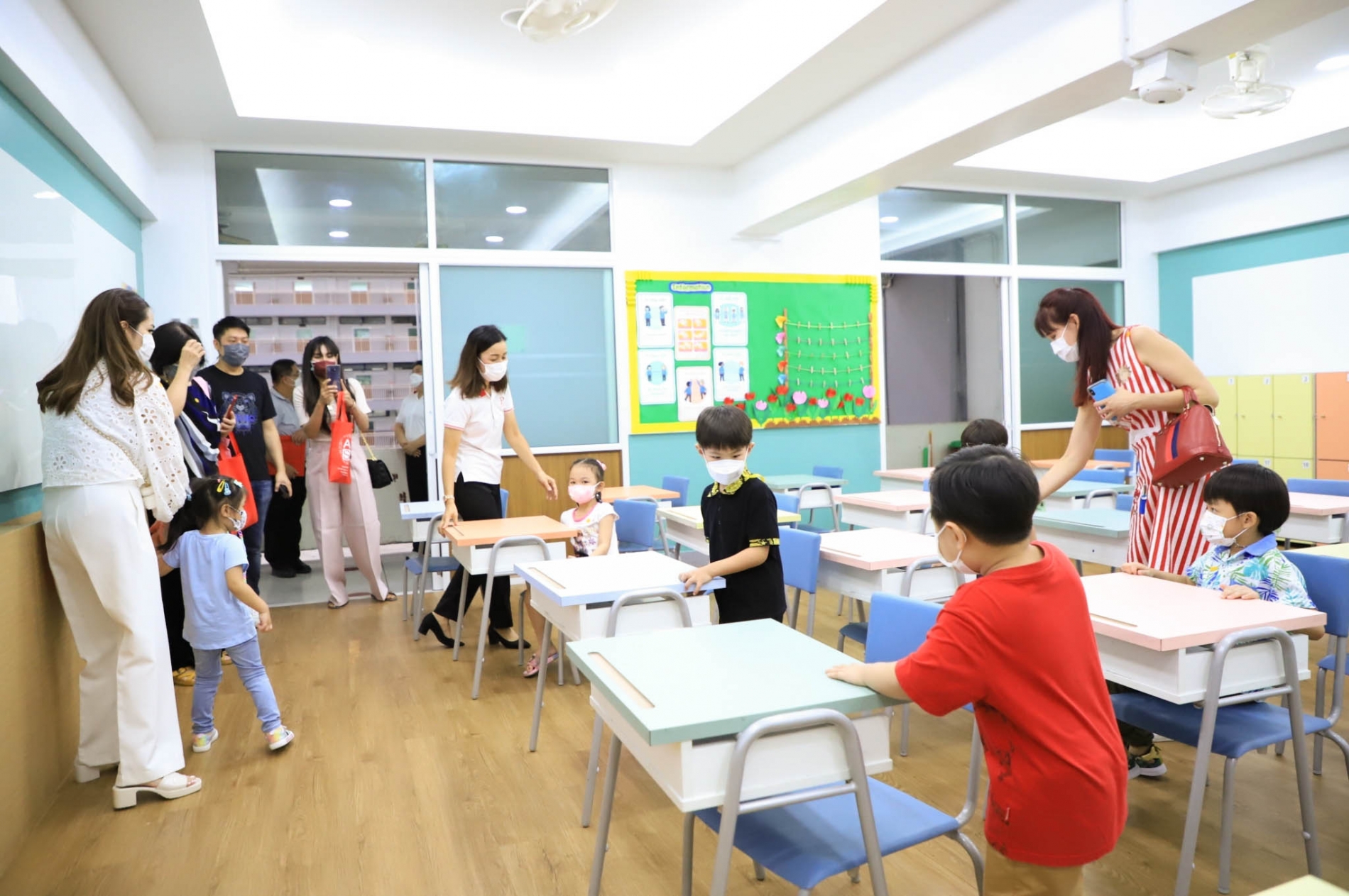 LINE_ALBUM_20-09-21_210921_63