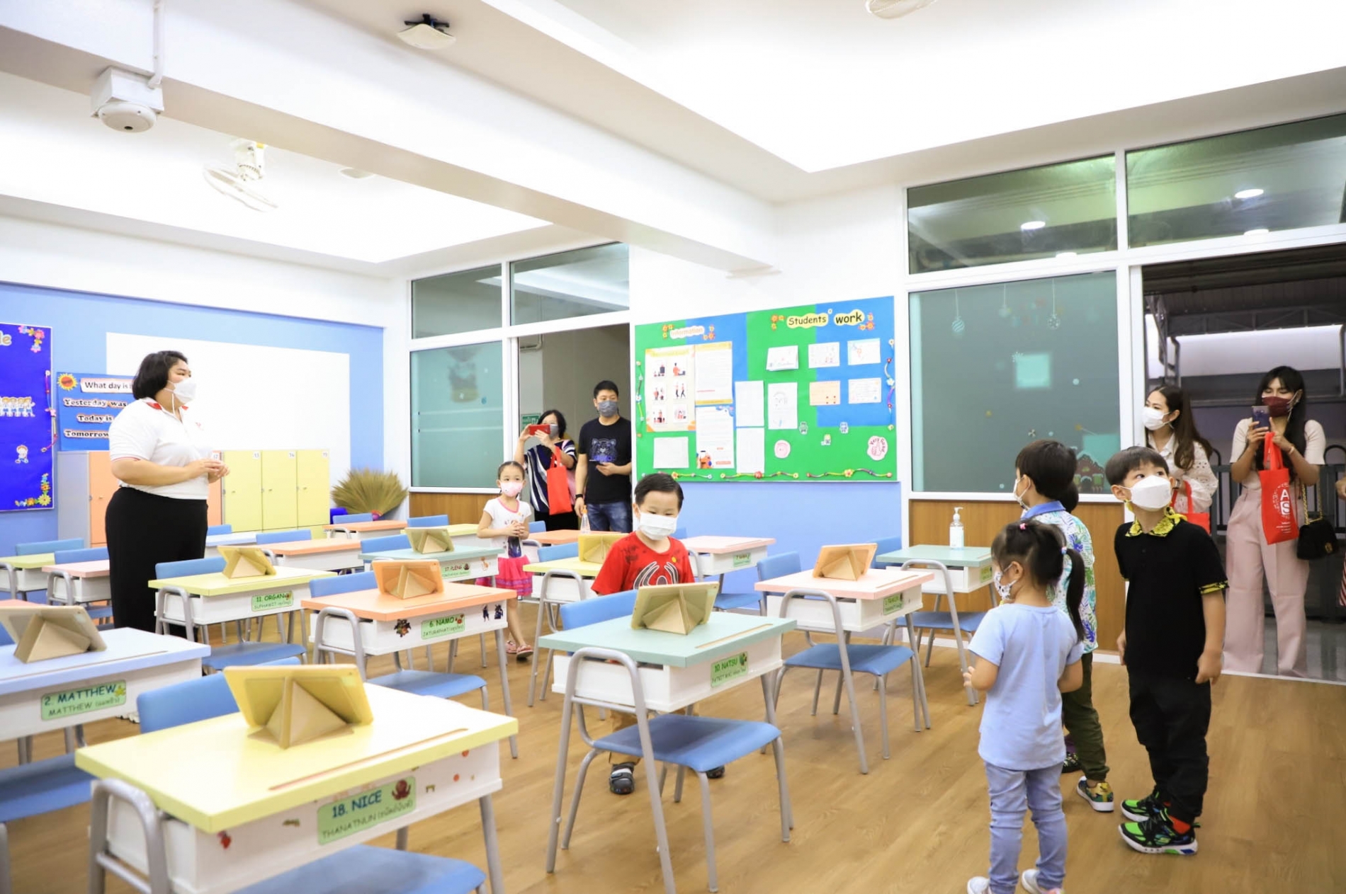 LINE_ALBUM_20-09-21_210921_68