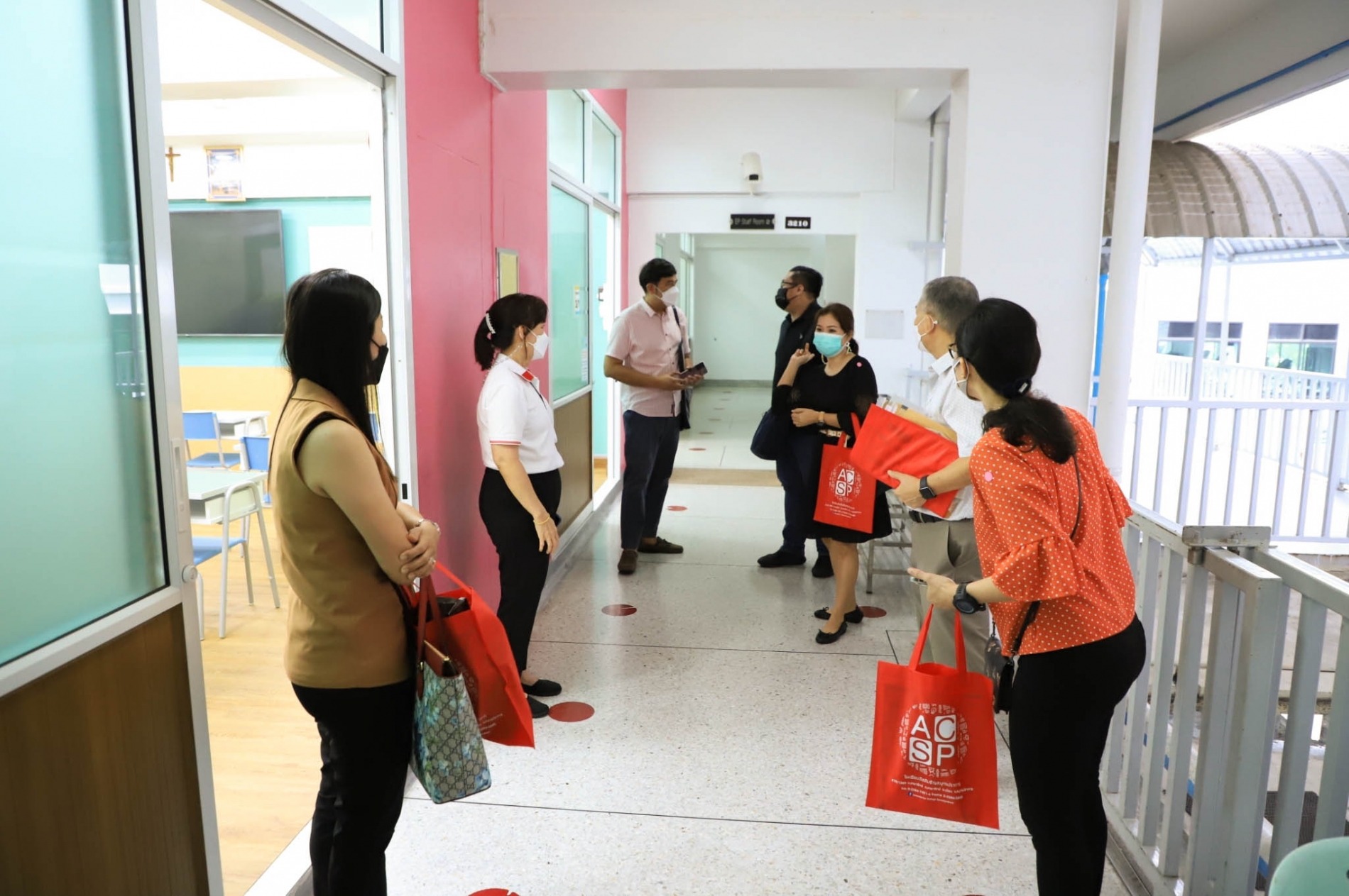 LINE_ALBUM_21-09-21_210921_14
