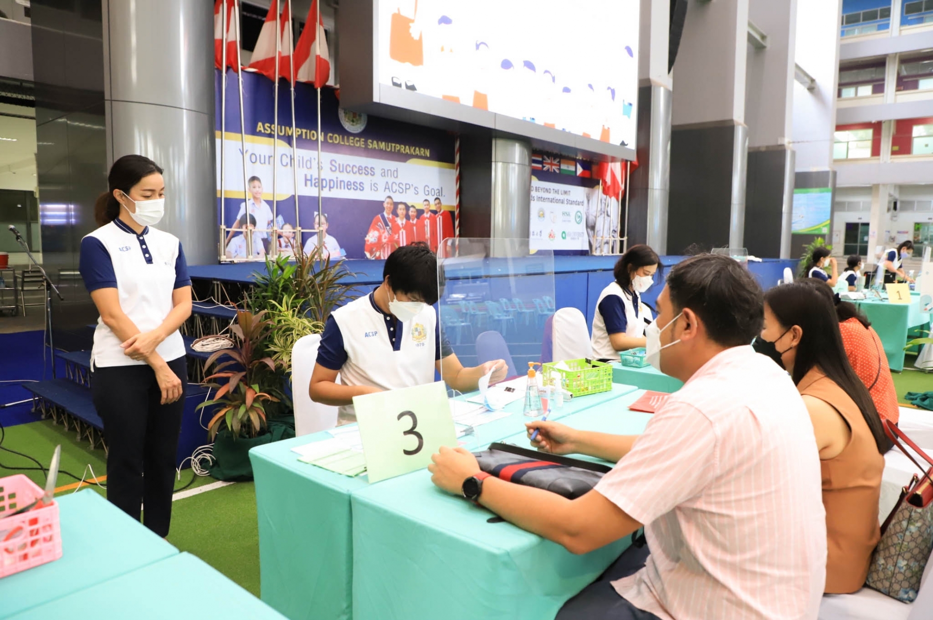 LINE_ALBUM_21-09-21_210921_22