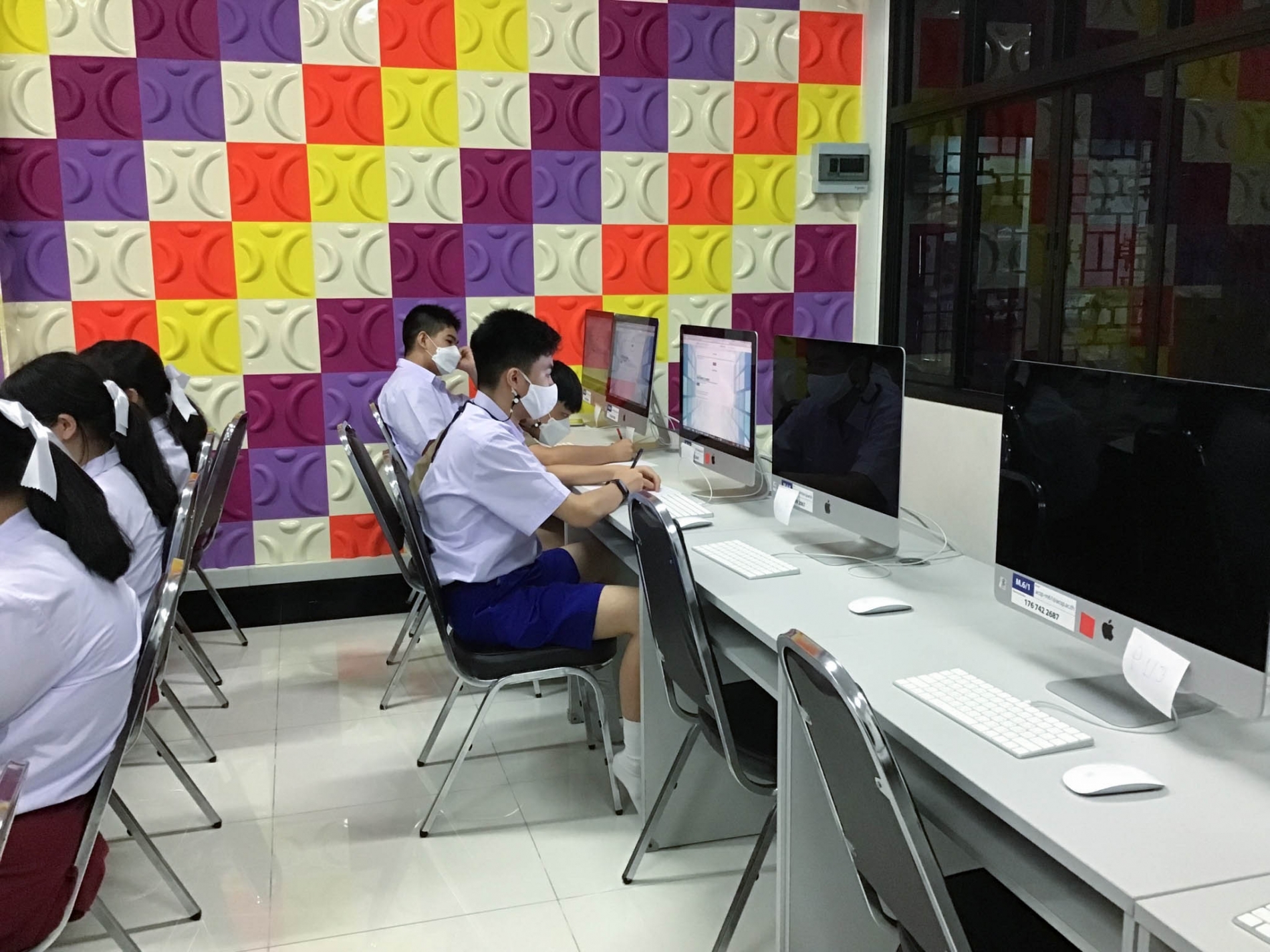 LINE_ALBUM_IMC-2022_221220_3