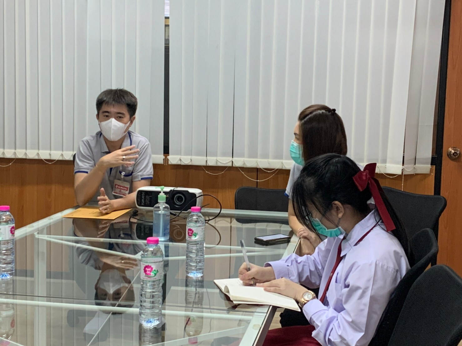 LINE_ALBUM_220816_16