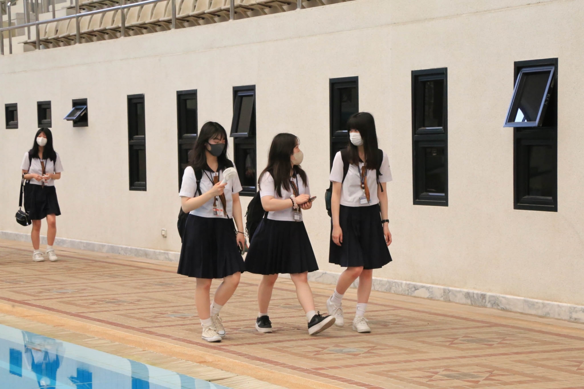 LINE_ALBUM_ABAC-2_230320_3