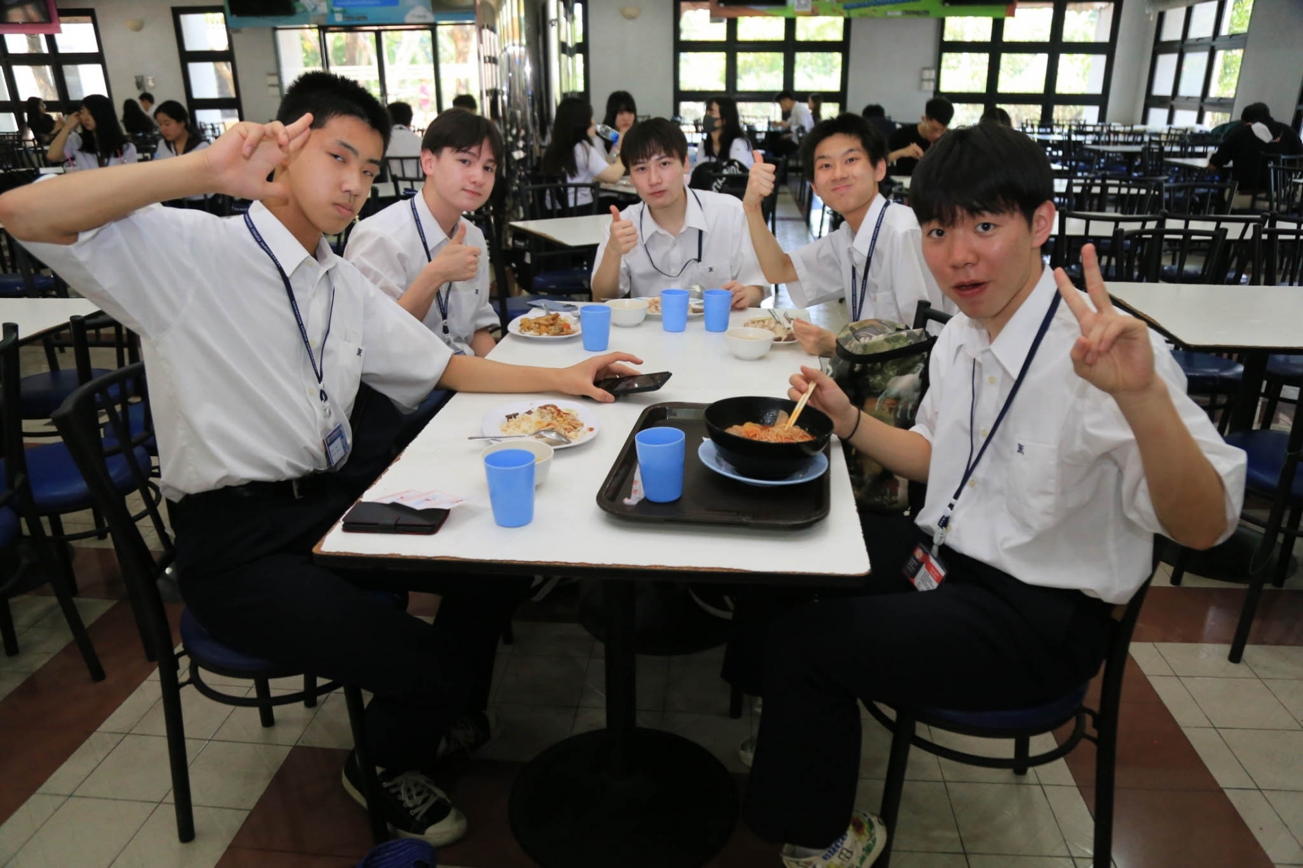 LINE_ALBUM_ABAC-2_230320_49
