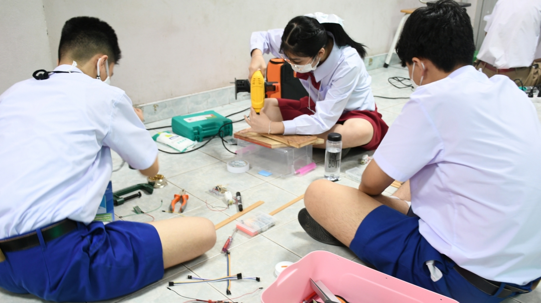 LINE_ALBUM_221216_14