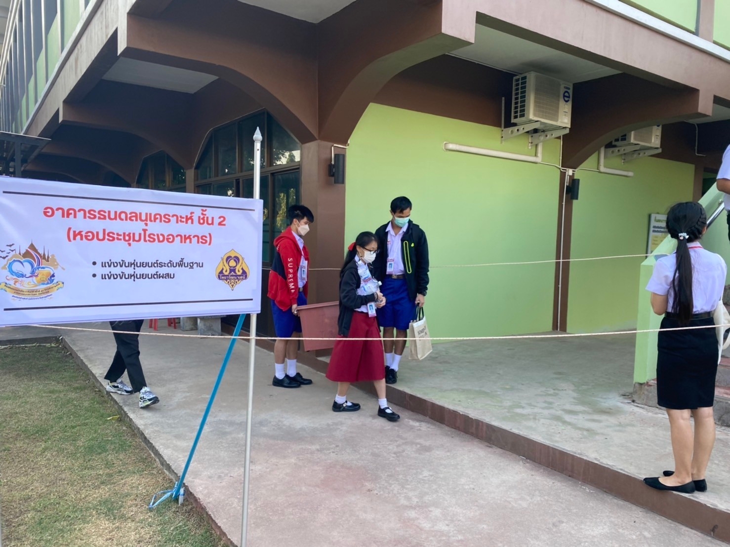 LINE_ALBUM_2023.2.2_230202_16