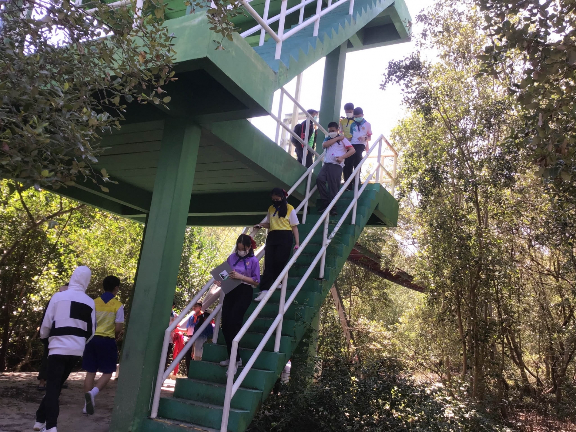 LINE_ALBUM_221104_18