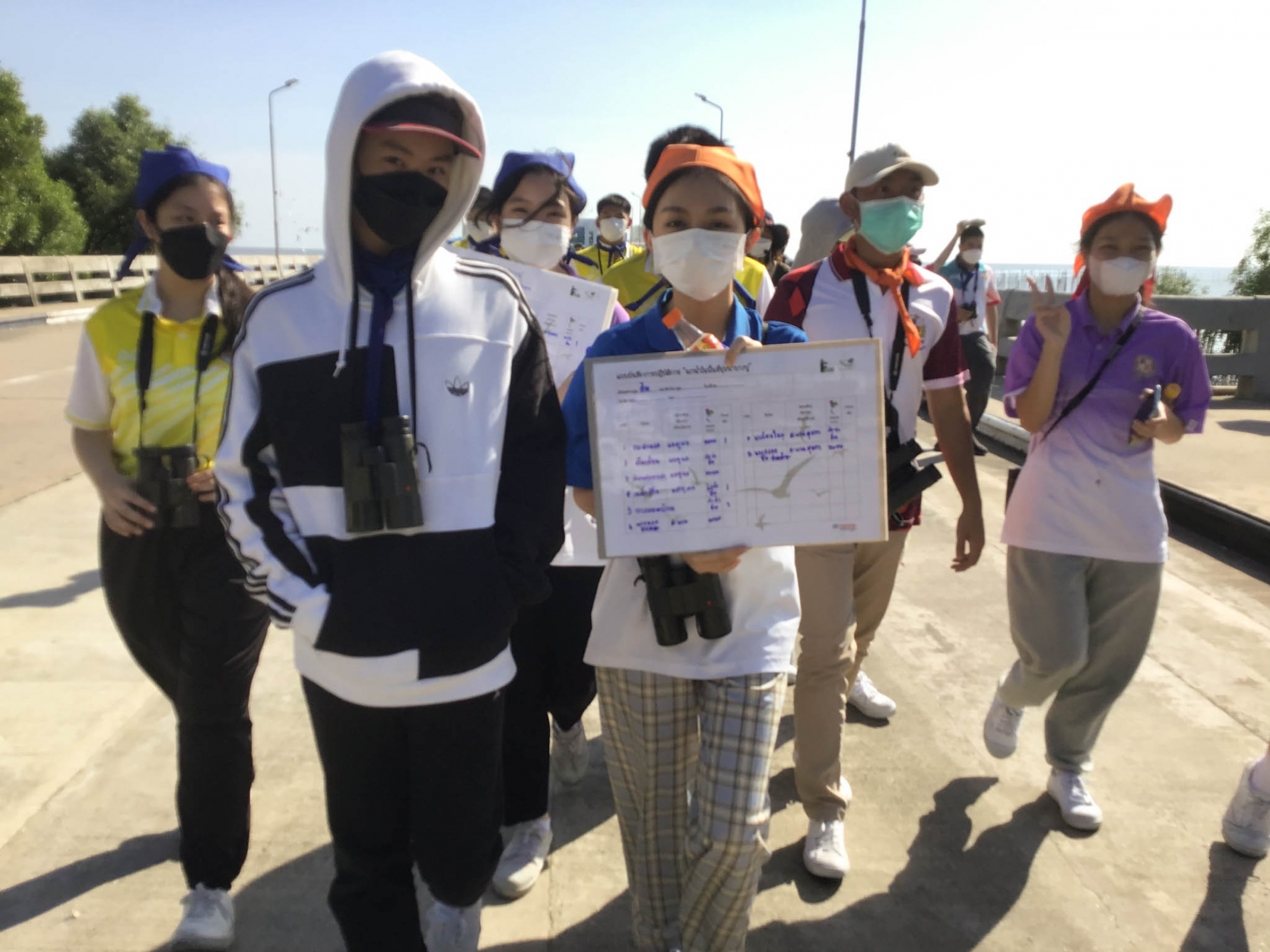 LINE_ALBUM_221104_64