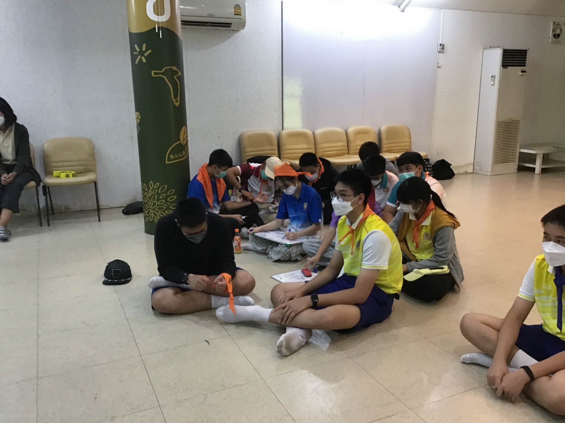 LINE_ALBUM_221104_66