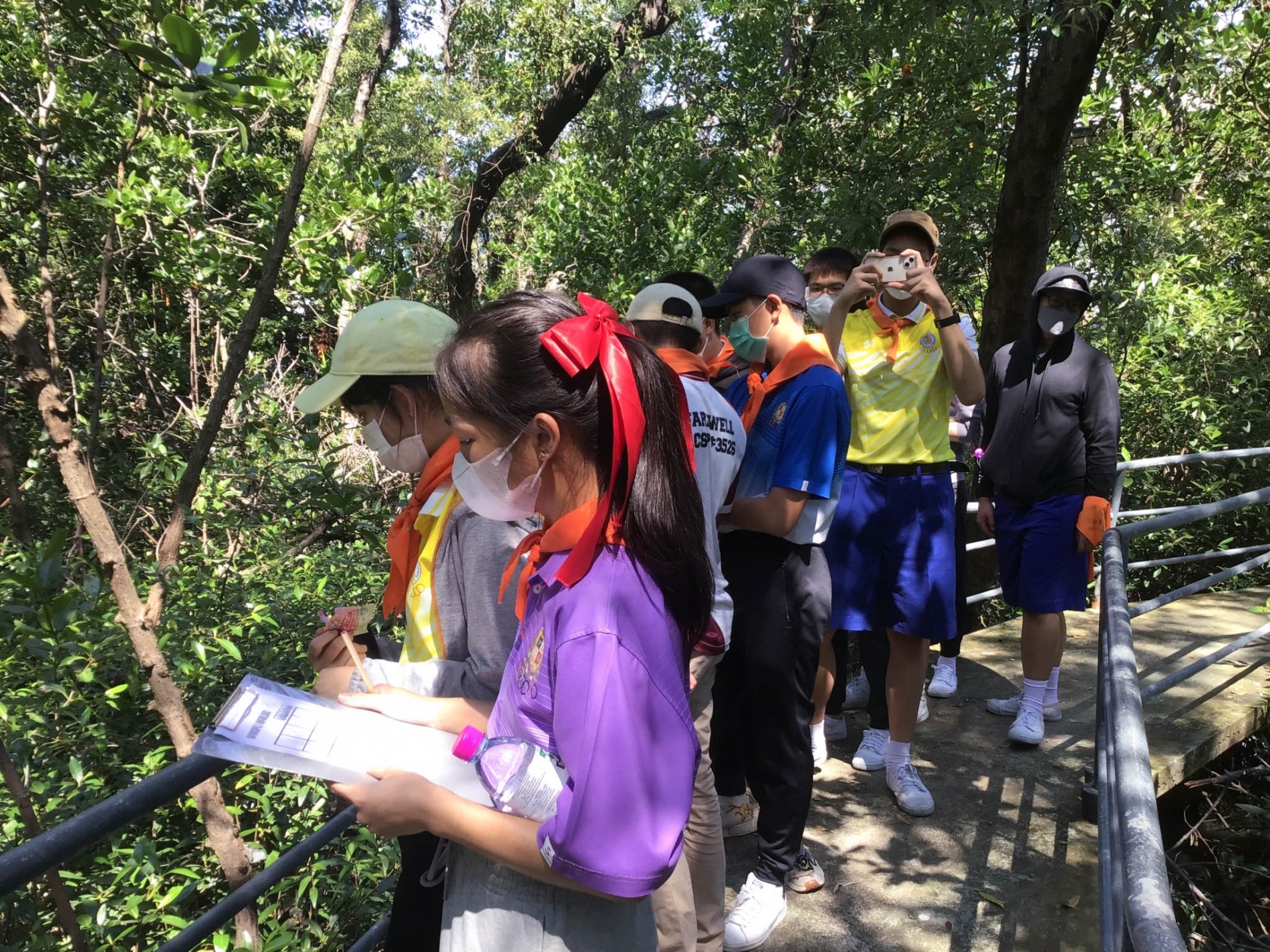 LINE_ALBUM_221104_9