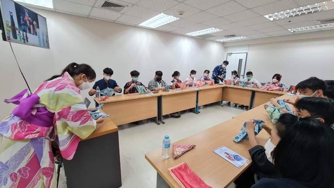 LINE_ALBUM_J-COM_221209_11