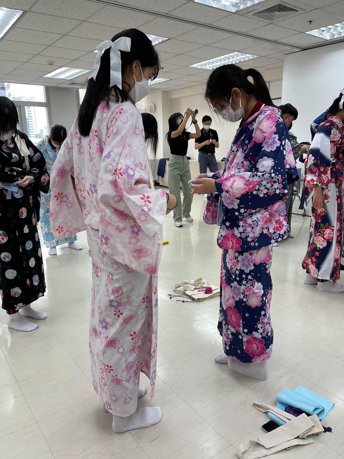 LINE_ALBUM_J-COM_221209_3