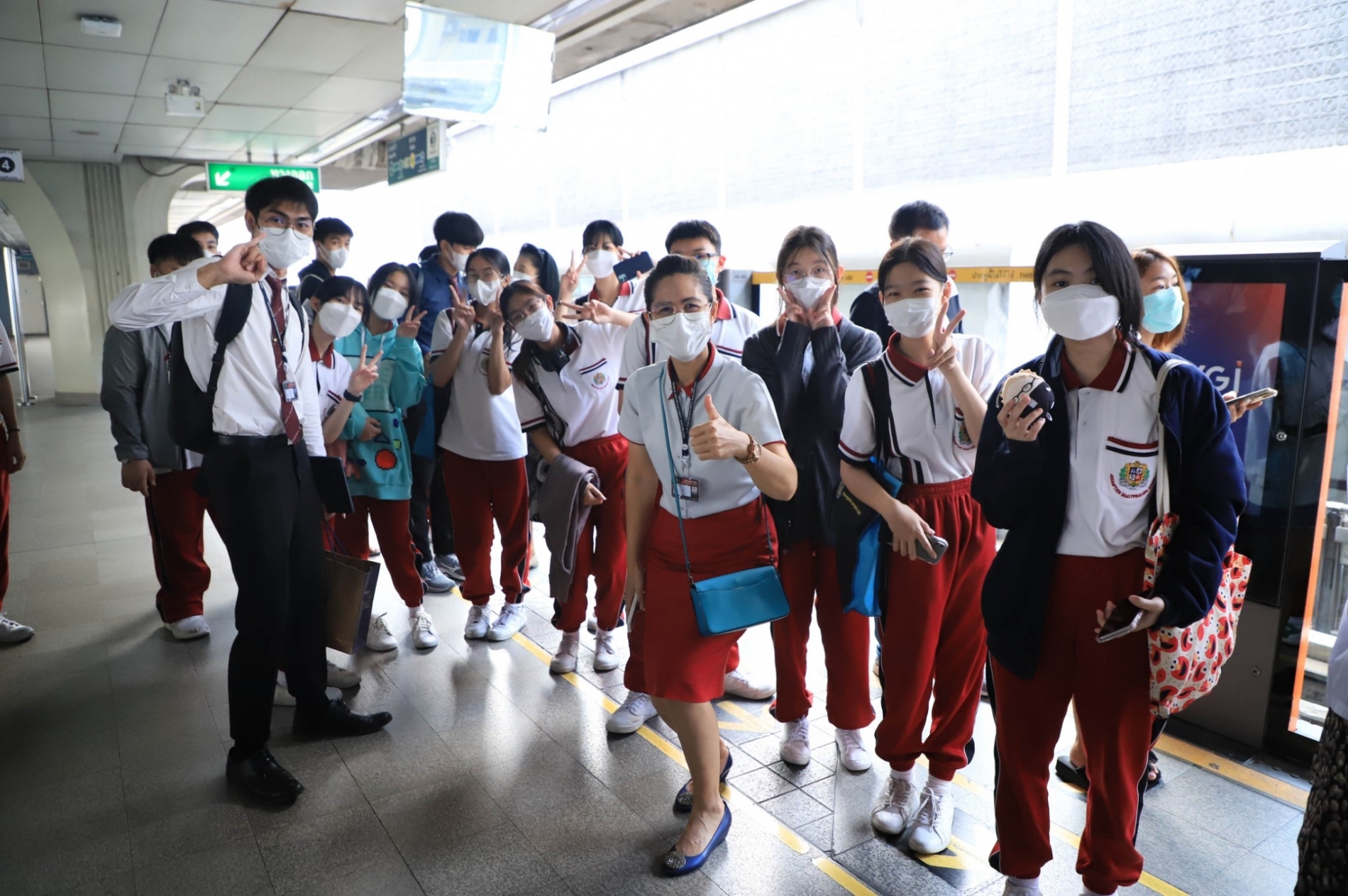 LINE_ALBUM_J-COM_221209_6