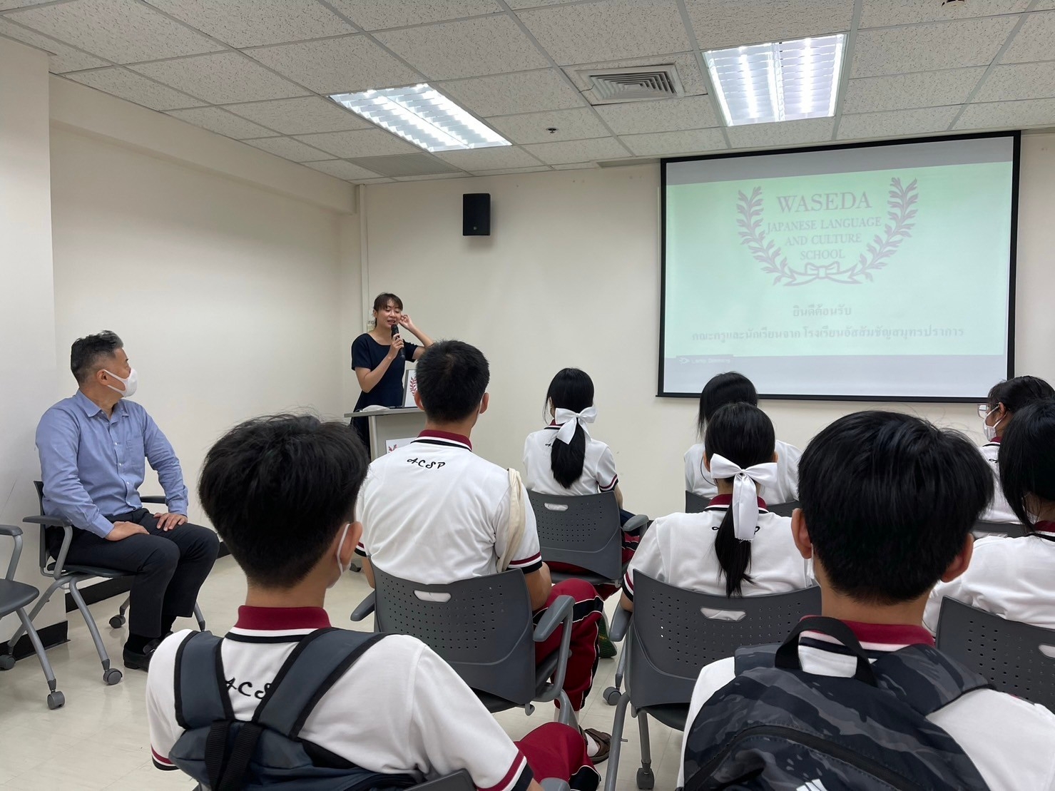 LINE_ALBUM_J-COM_221209_81