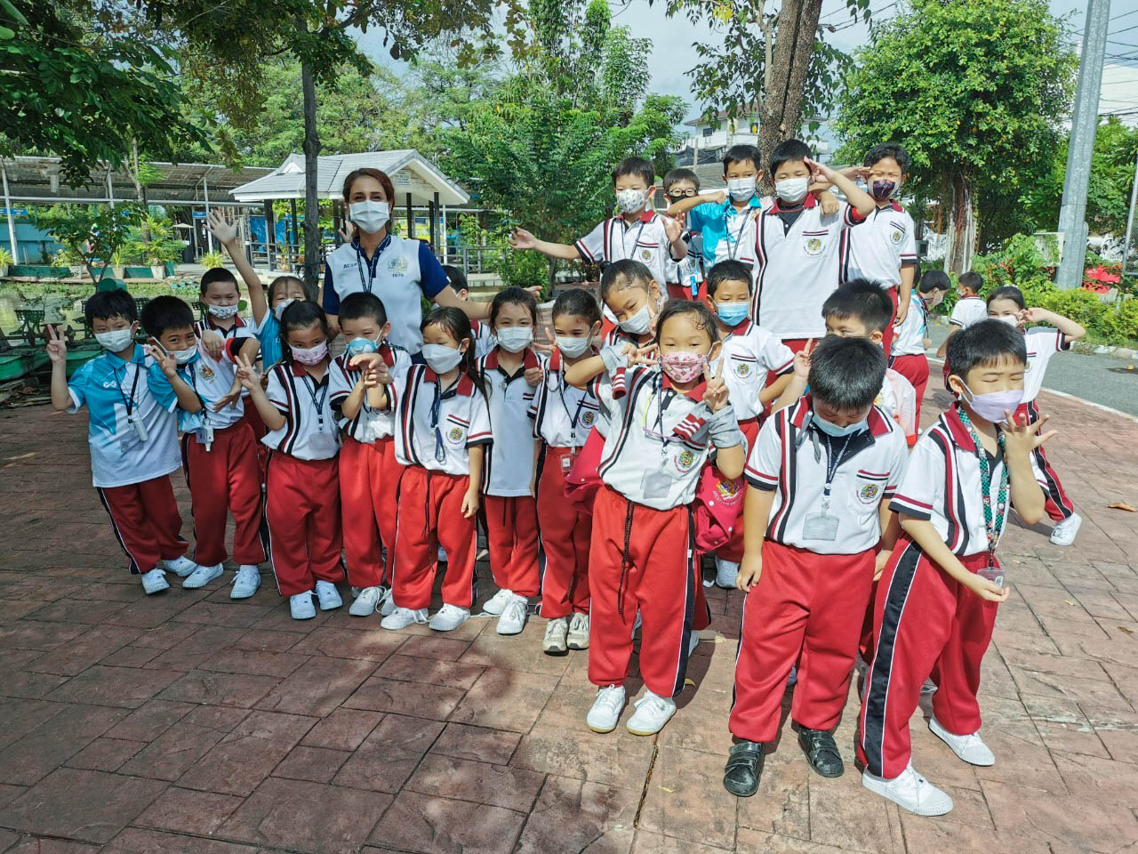 LINE_ALBUM_220621_6