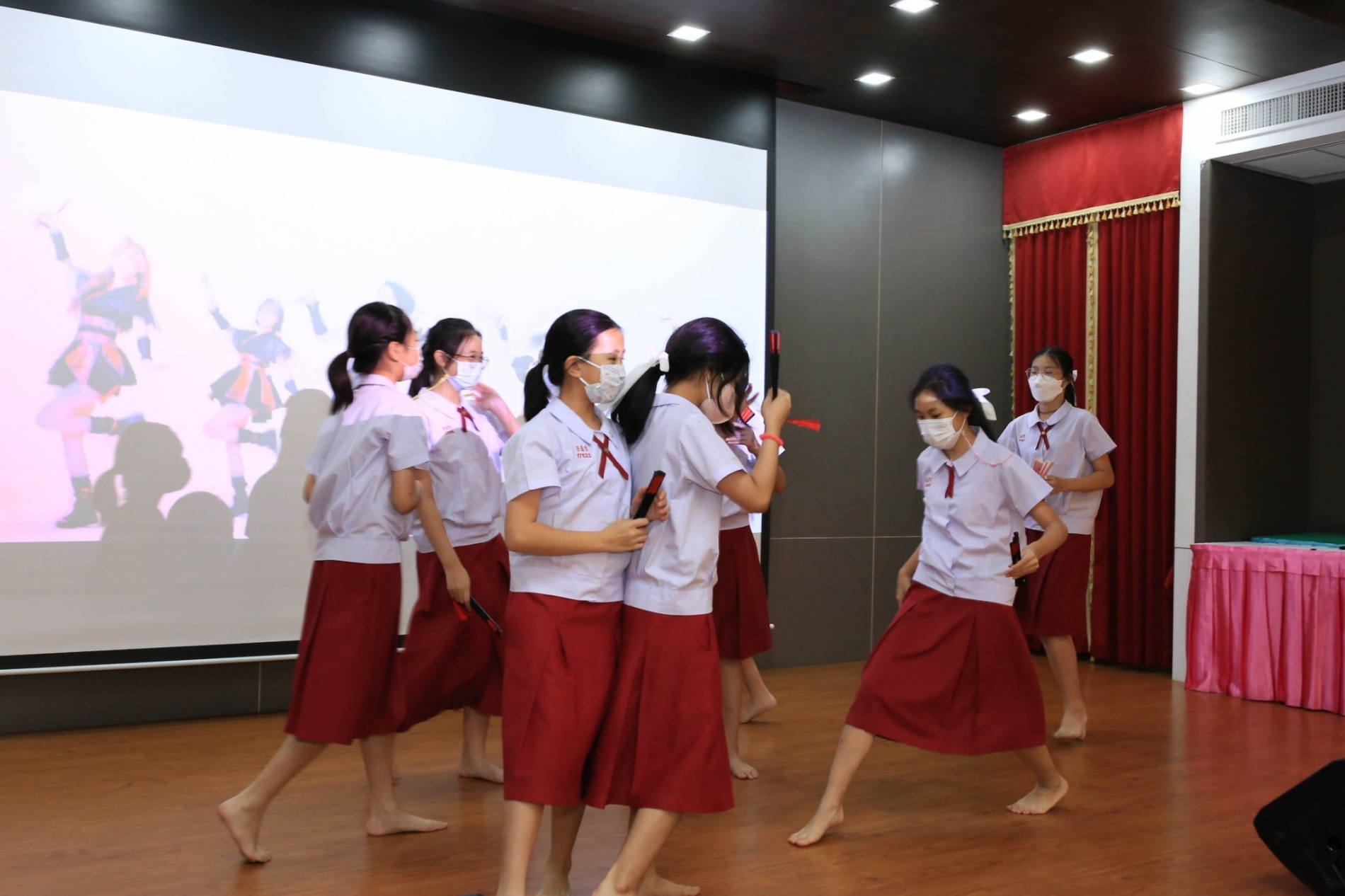 LINE_ALBUM_230210_10