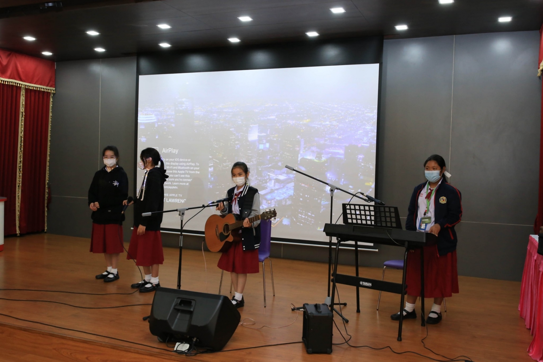 LINE_ALBUM_230210_35