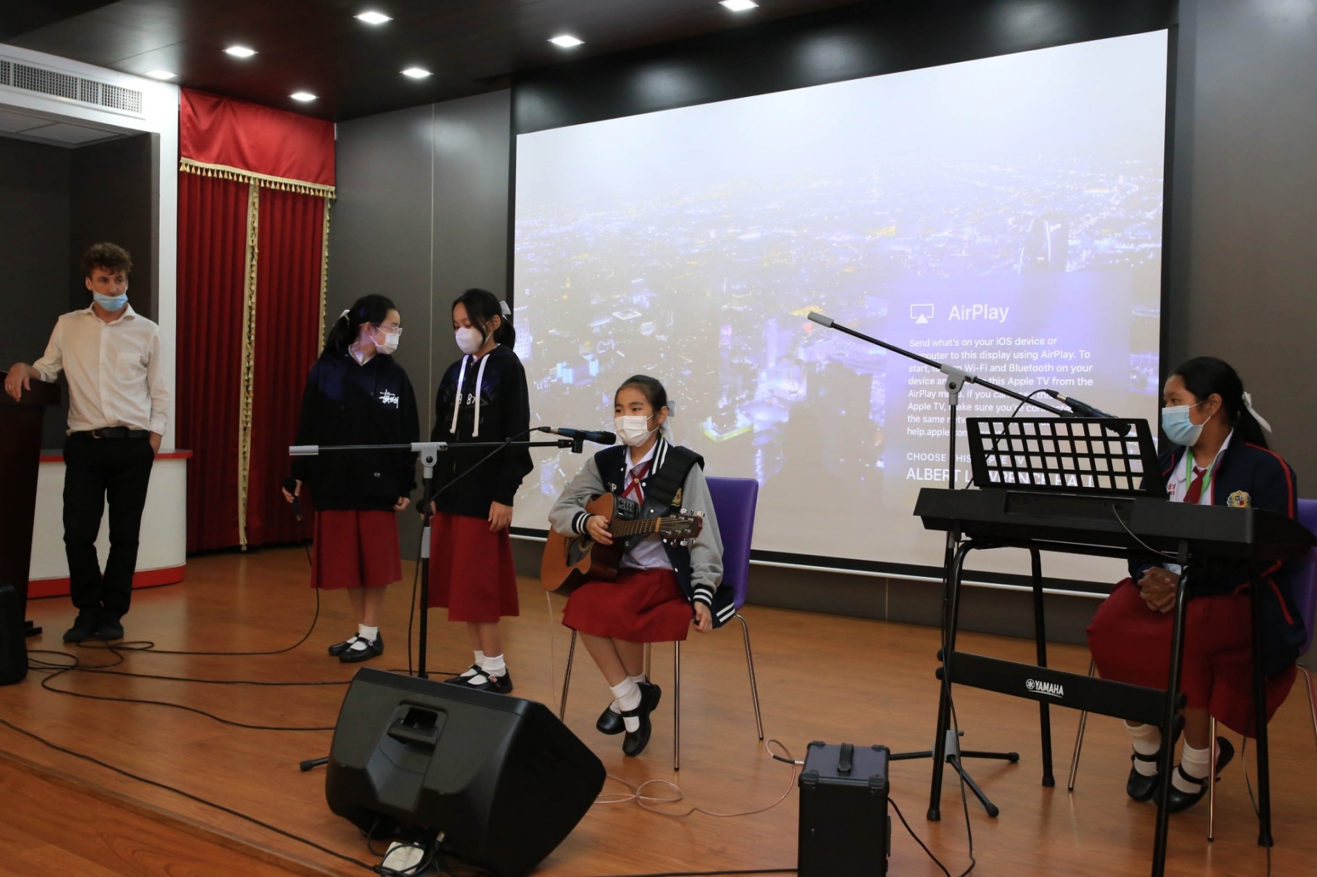 LINE_ALBUM_230210_38