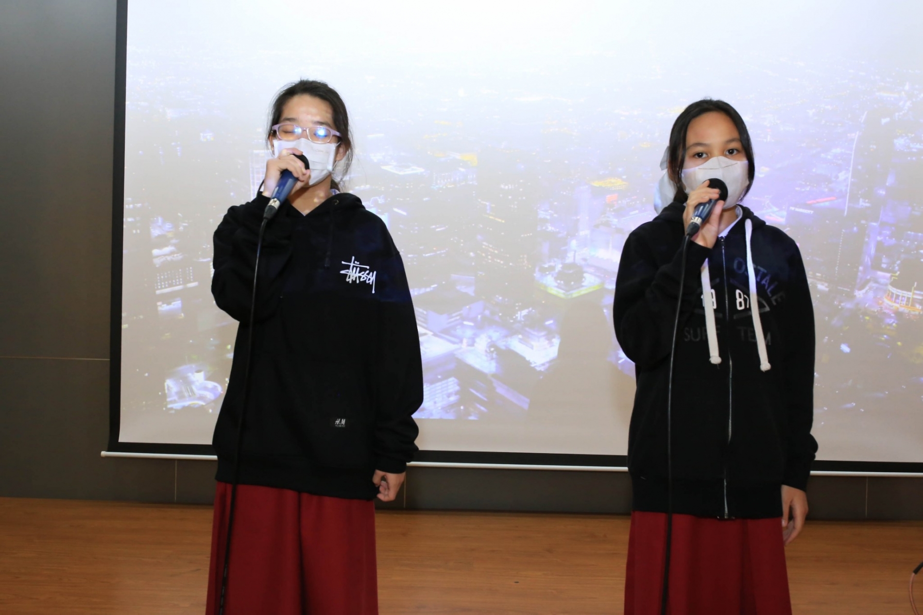 LINE_ALBUM_230210_43