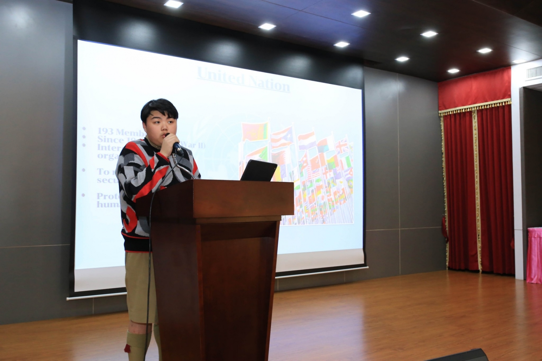 LINE_ALBUM_230210_76