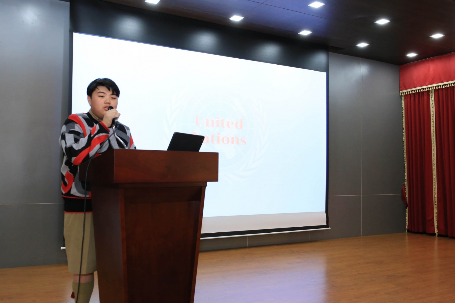 LINE_ALBUM_230210_79
