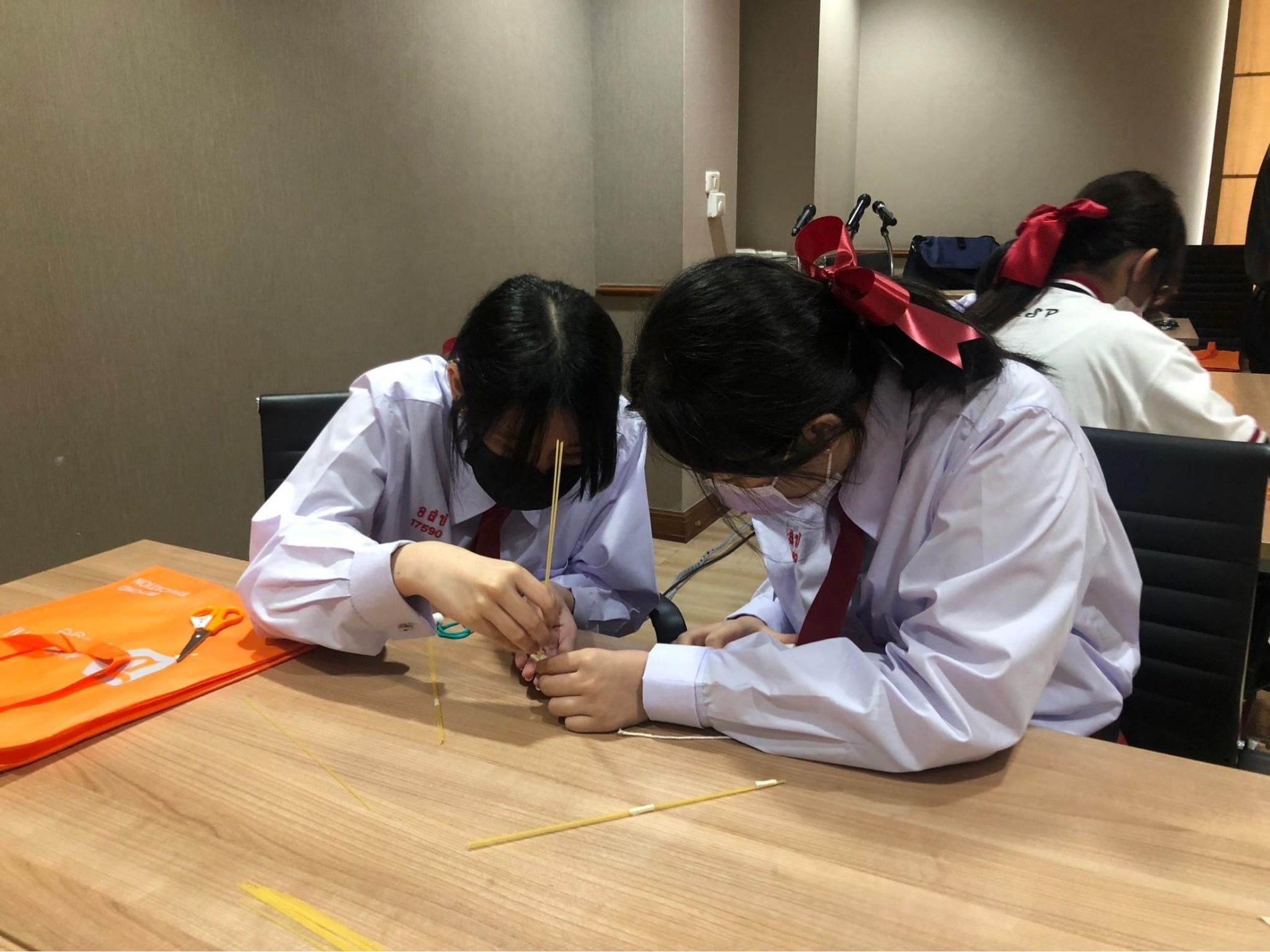 LINE_ALBUM_230606_16
