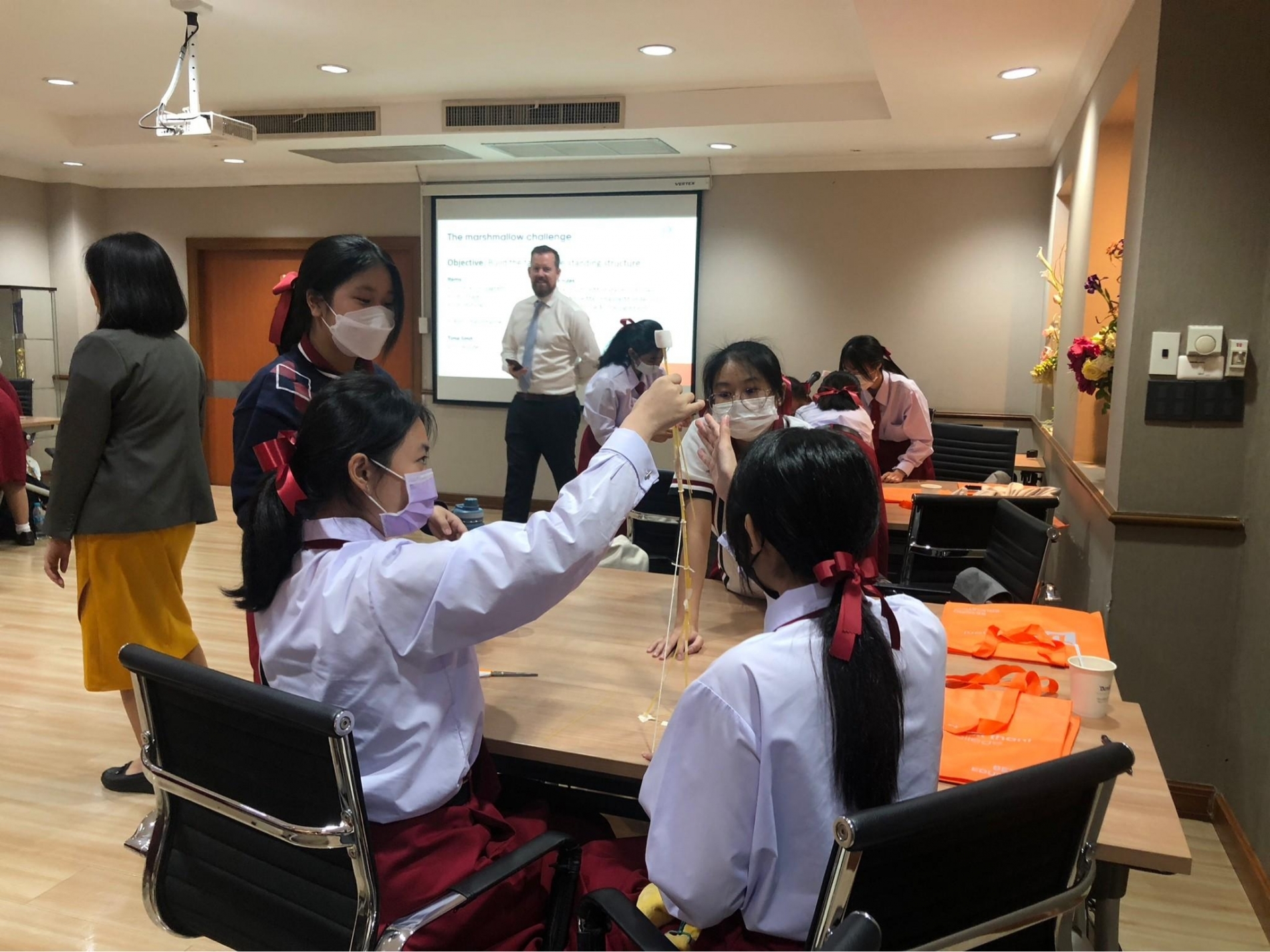 LINE_ALBUM_230606_23