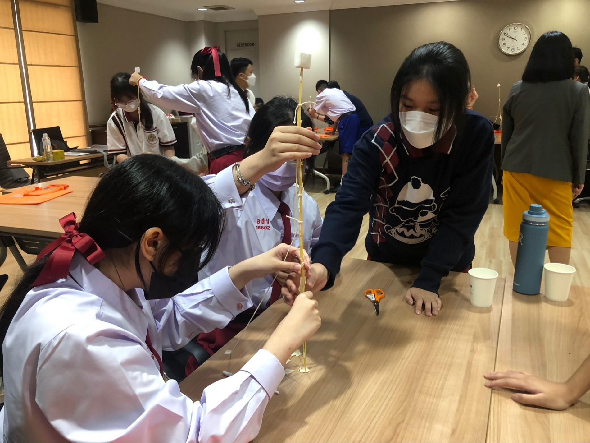 LINE_ALBUM_230606_24