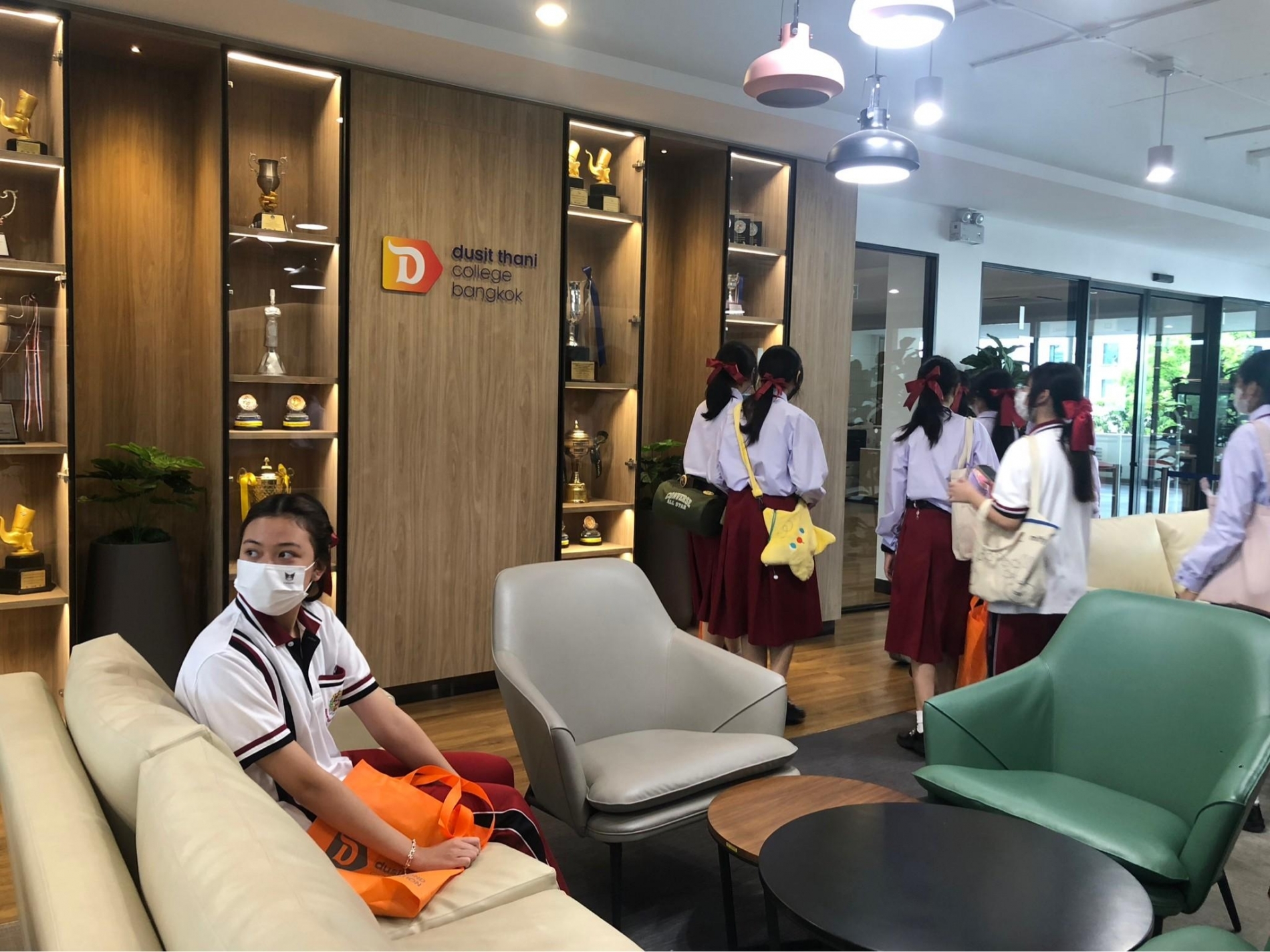 LINE_ALBUM_230606_49