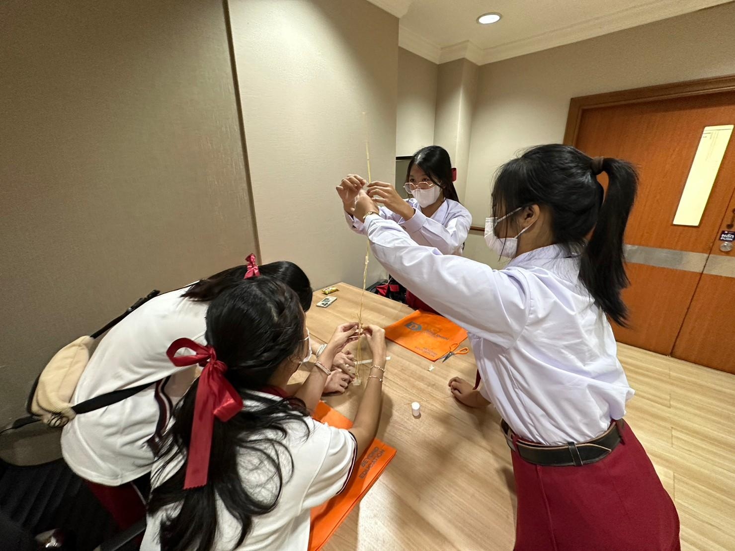 LINE_ALBUM_230606_92