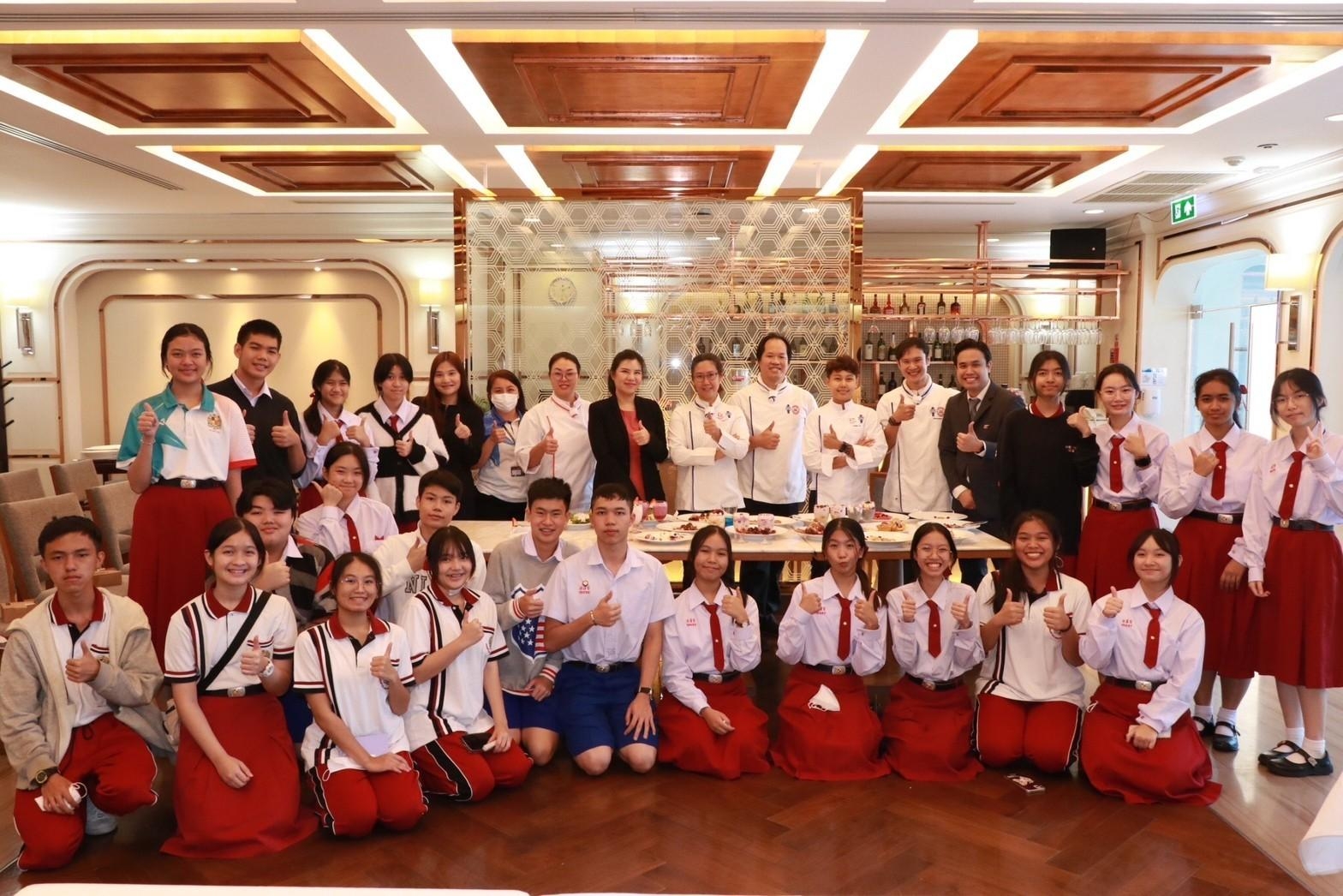 LINE_ALBUM_S4 Trendy Culinary Dusit_230918_2