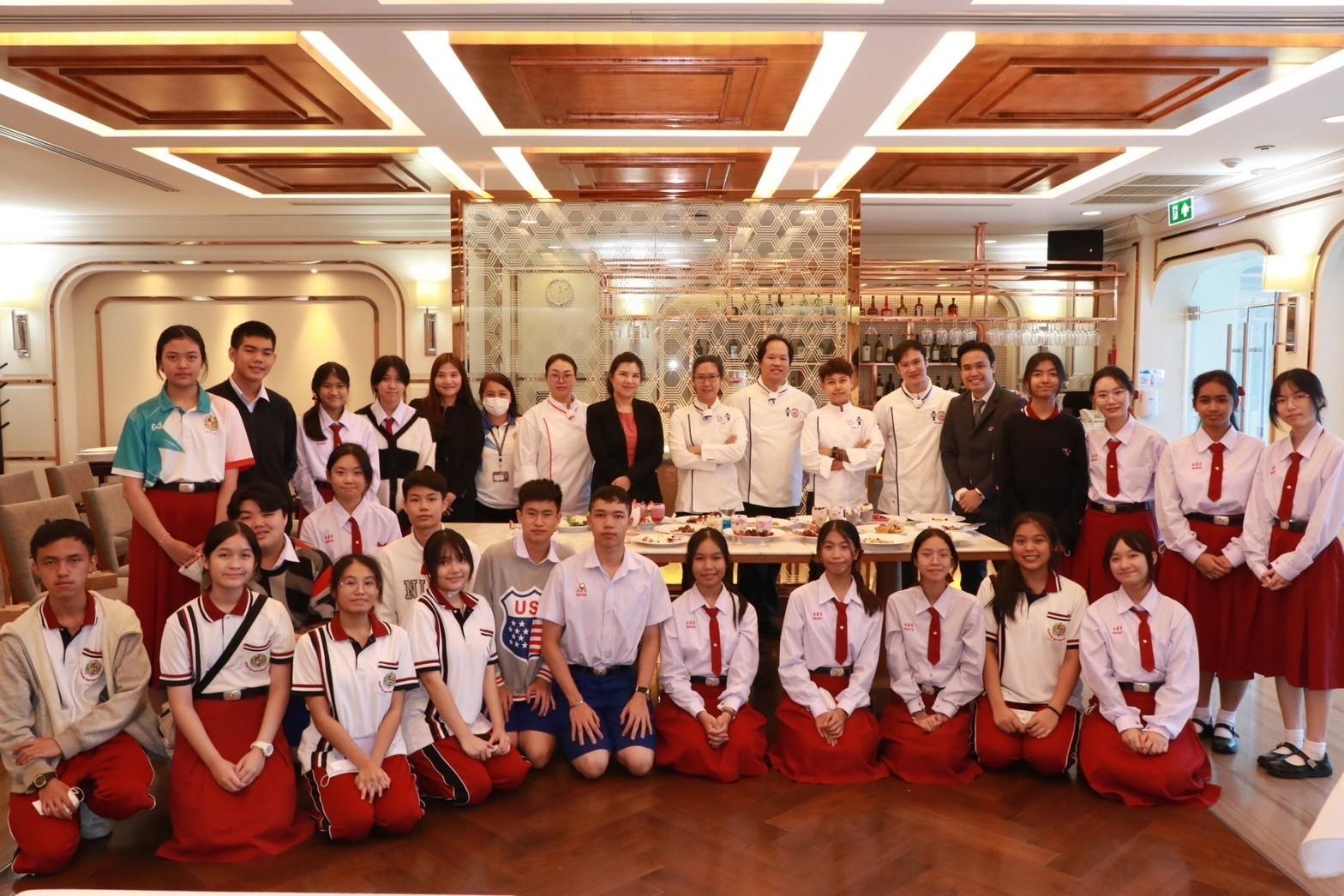 LINE_ALBUM_S4 Trendy Culinary Dusit_230918_3