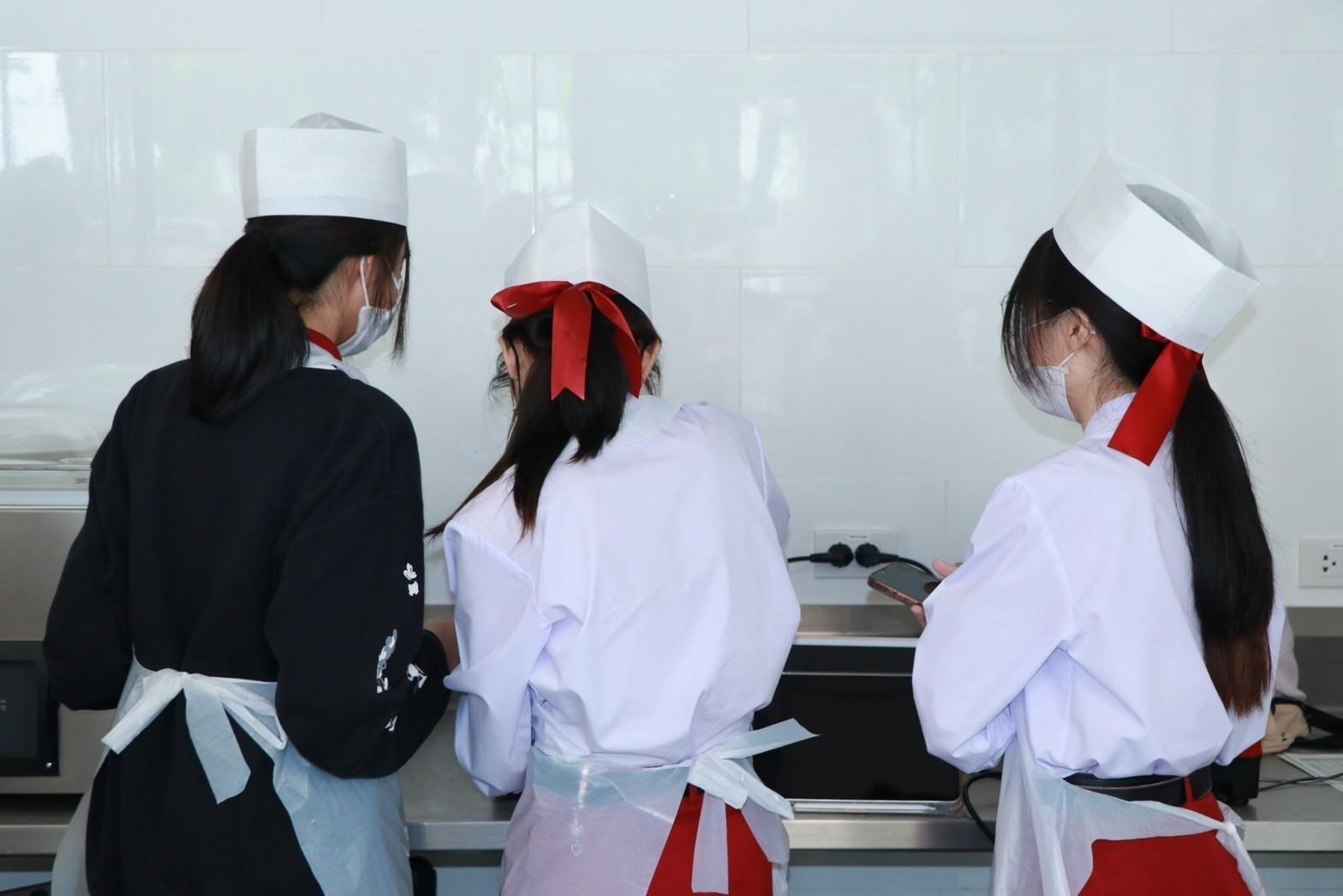 LINE_ALBUM_S4 Trendy Culinary Dusit_230918_54