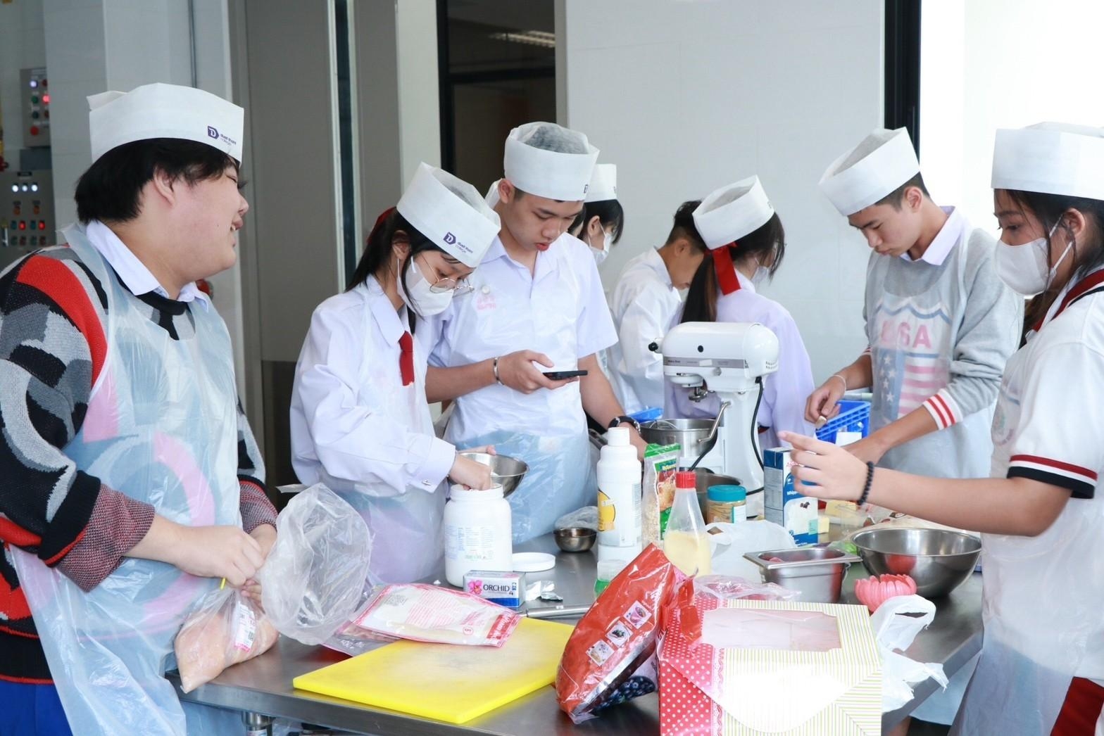 LINE_ALBUM_S4 Trendy Culinary Dusit_230918_58