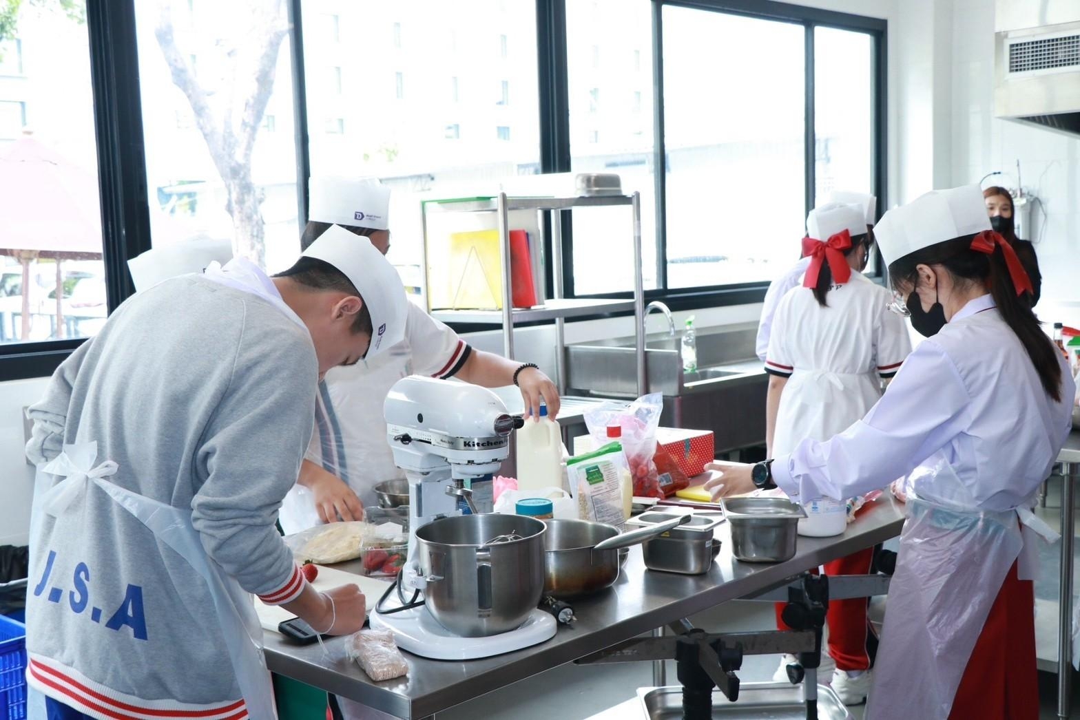 LINE_ALBUM_S4 Trendy Culinary Dusit_230918_62