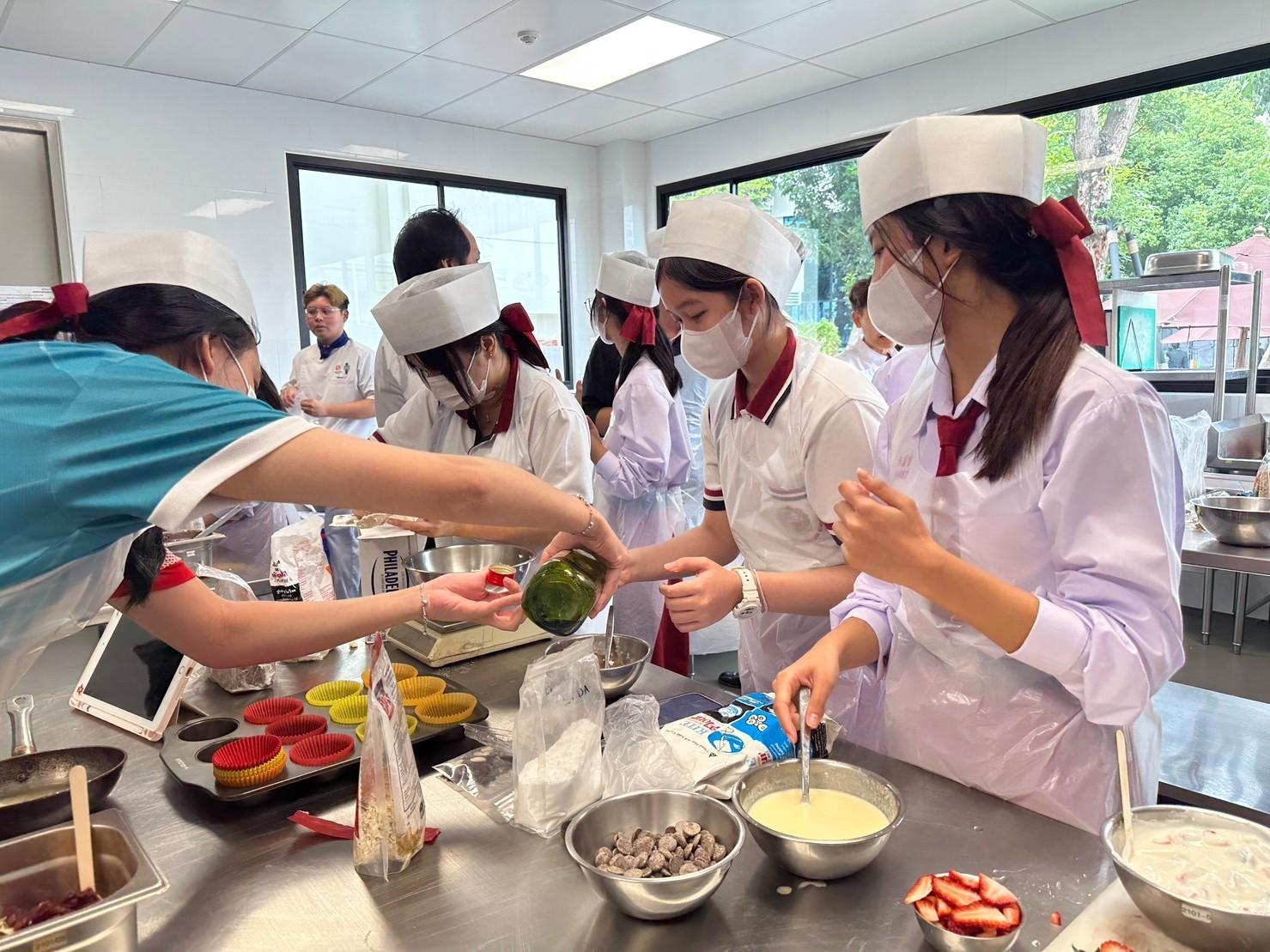 LINE_ALBUM_S4 Trendy Culinary Dusit_230918_65