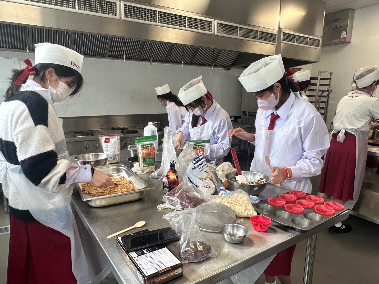 LINE_ALBUM_S4 Trendy Culinary Dusit_230918_69