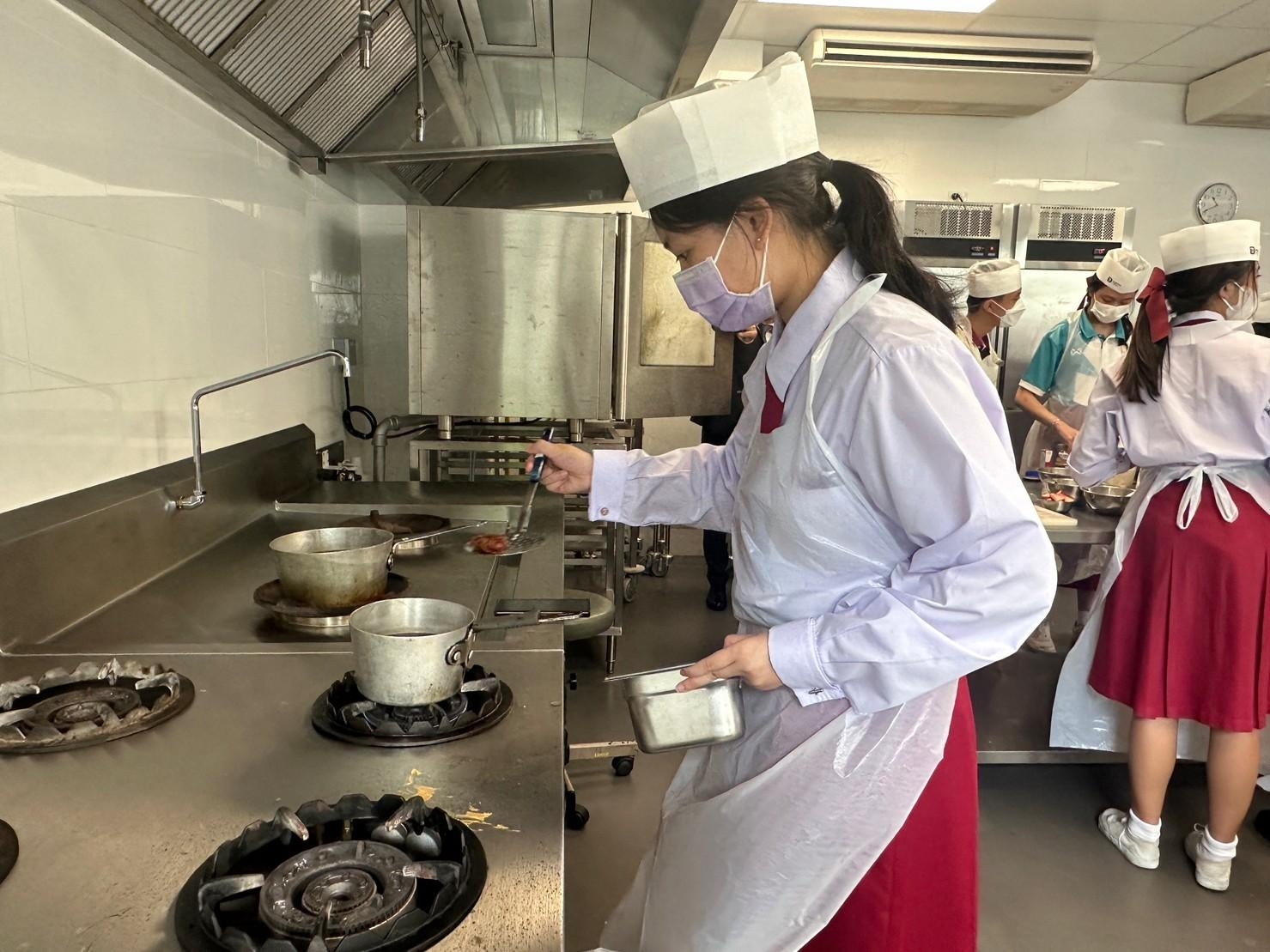 LINE_ALBUM_S4 Trendy Culinary Dusit_230918_71