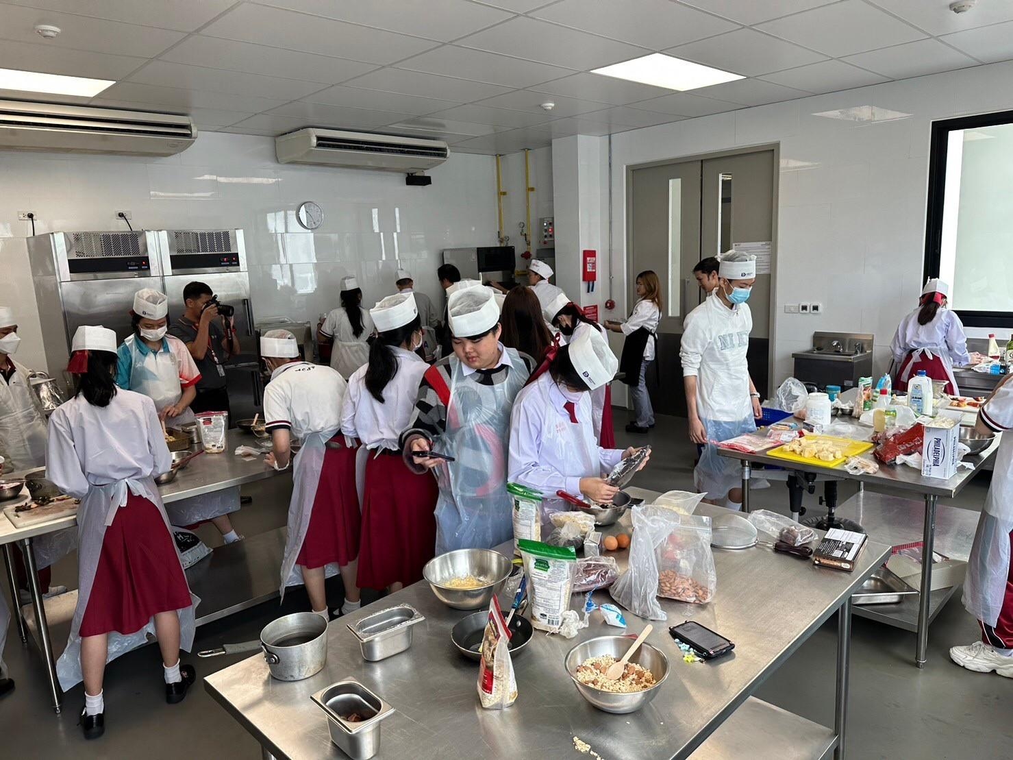 LINE_ALBUM_S4 Trendy Culinary Dusit_230918_82