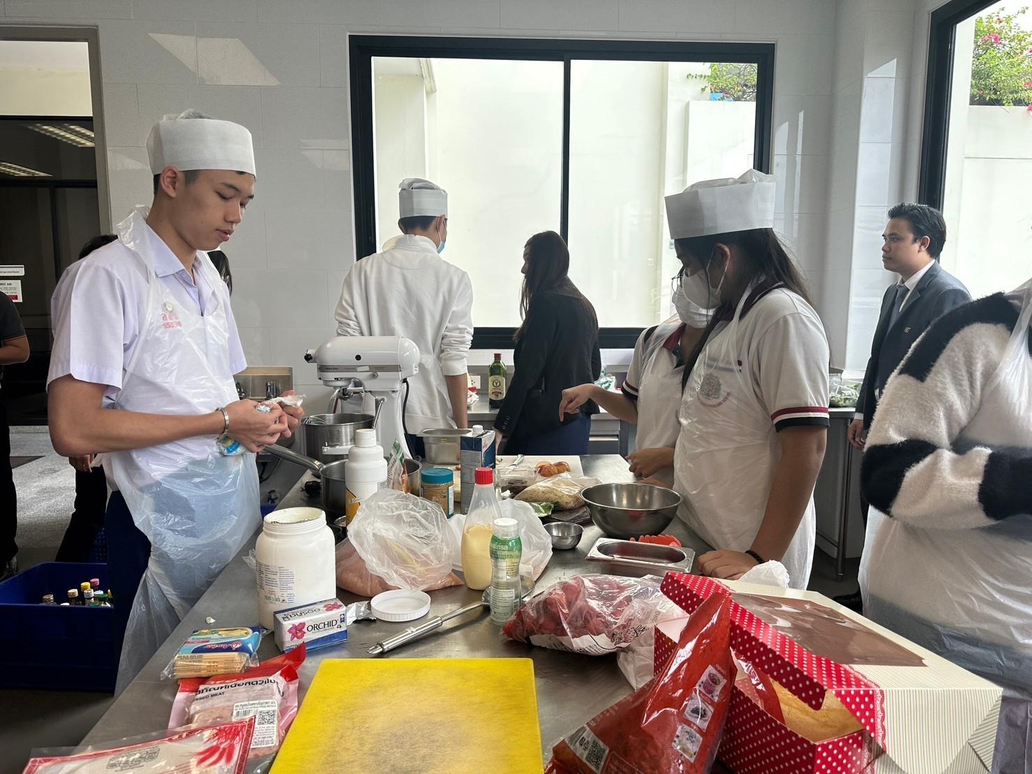 LINE_ALBUM_S4 Trendy Culinary Dusit_230918_87