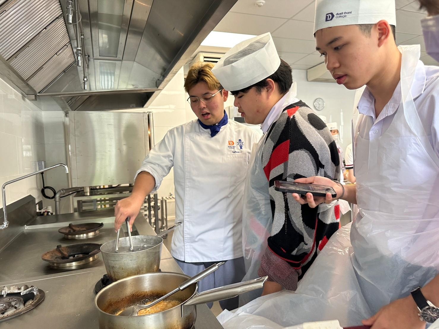 LINE_ALBUM_S4 Trendy Culinary Dusit_230918_97