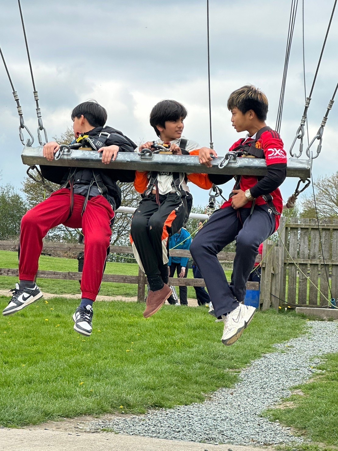 LINE_ALBUM_230612_1