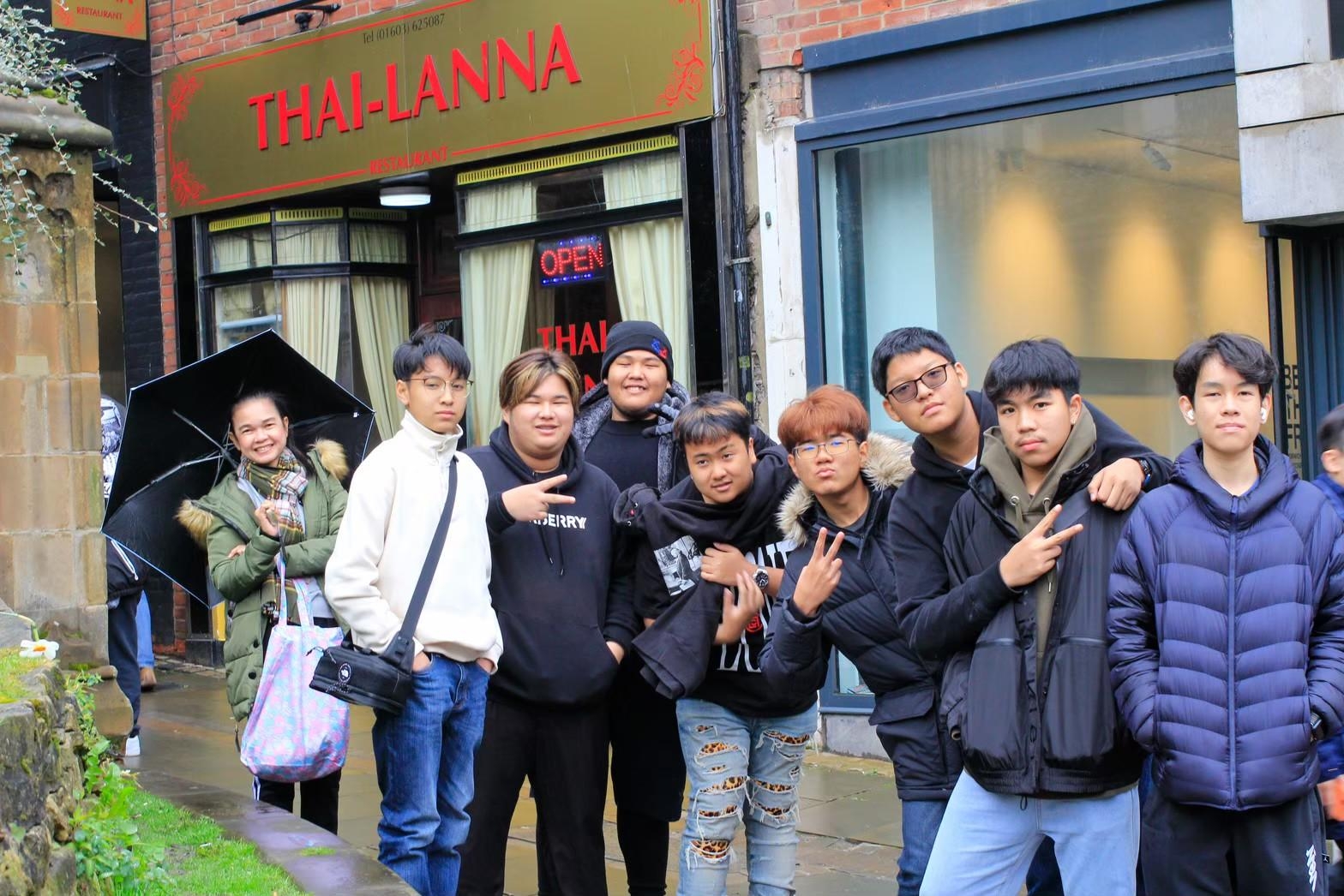 LINE_ALBUM_230612_49