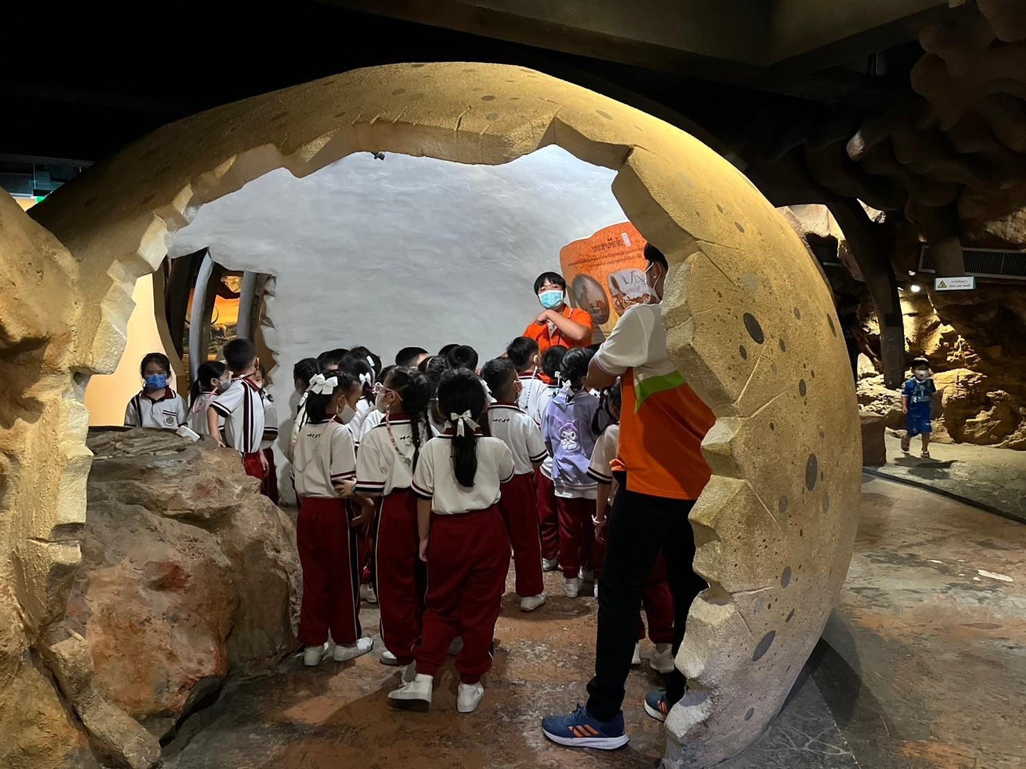 LINE_ALBUM_P1 Field Trip_231101_33