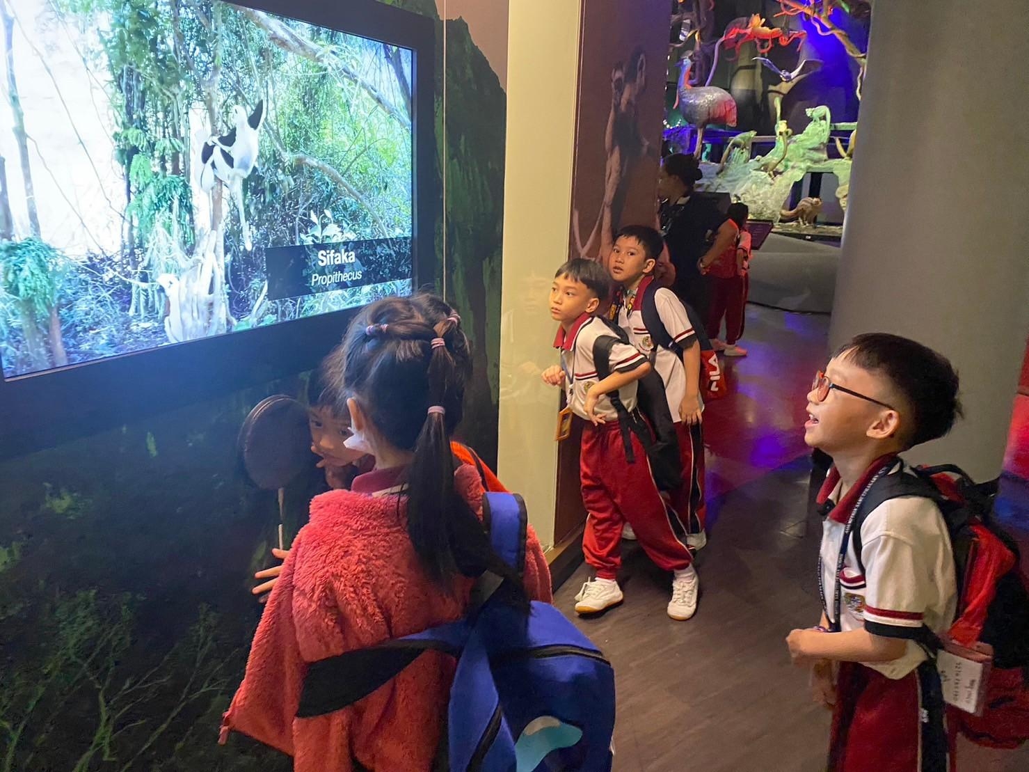 LINE_ALBUM_P2 Field trip_231101_25