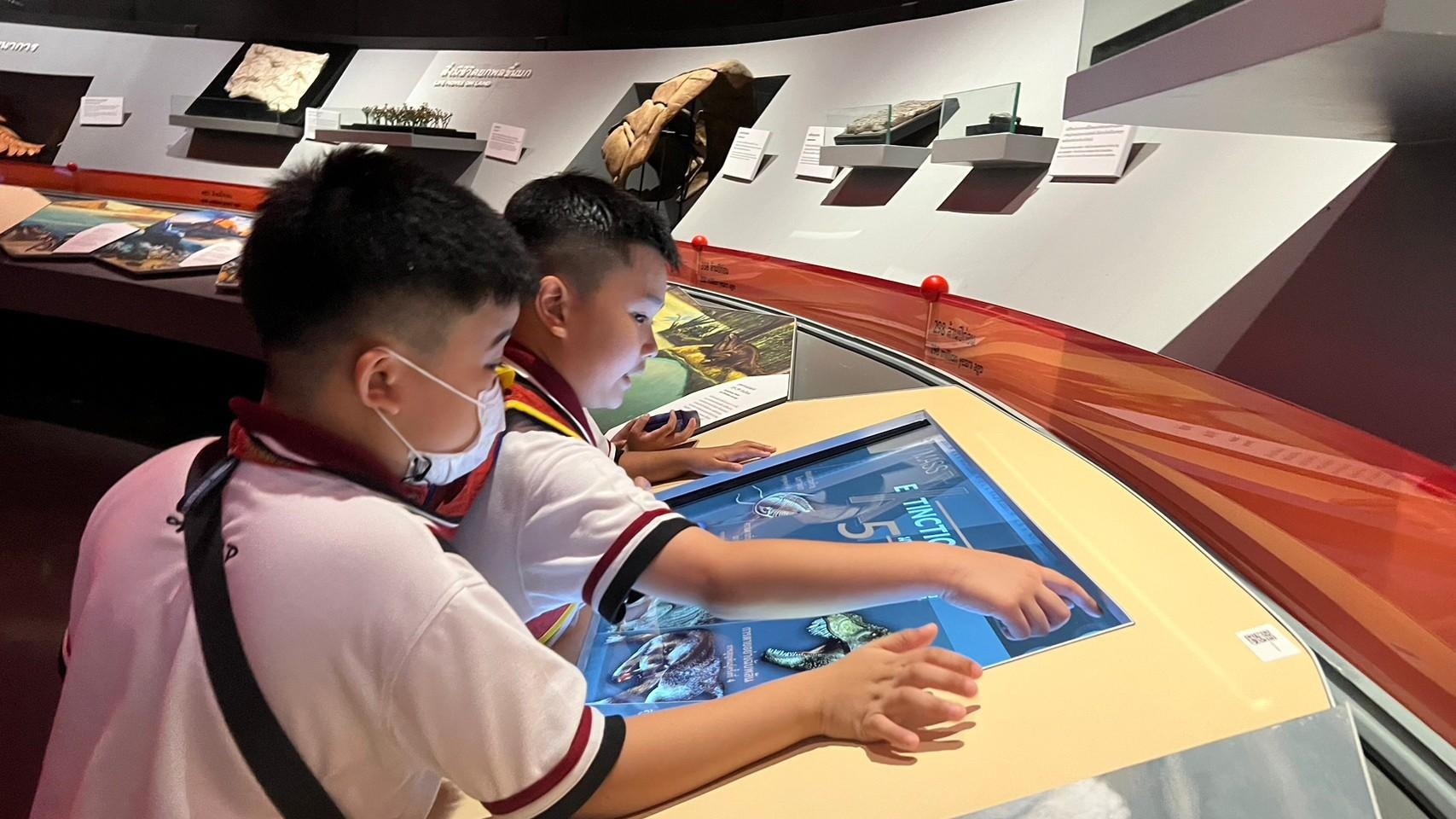LINE_ALBUM_P2 Field trip_231101_2